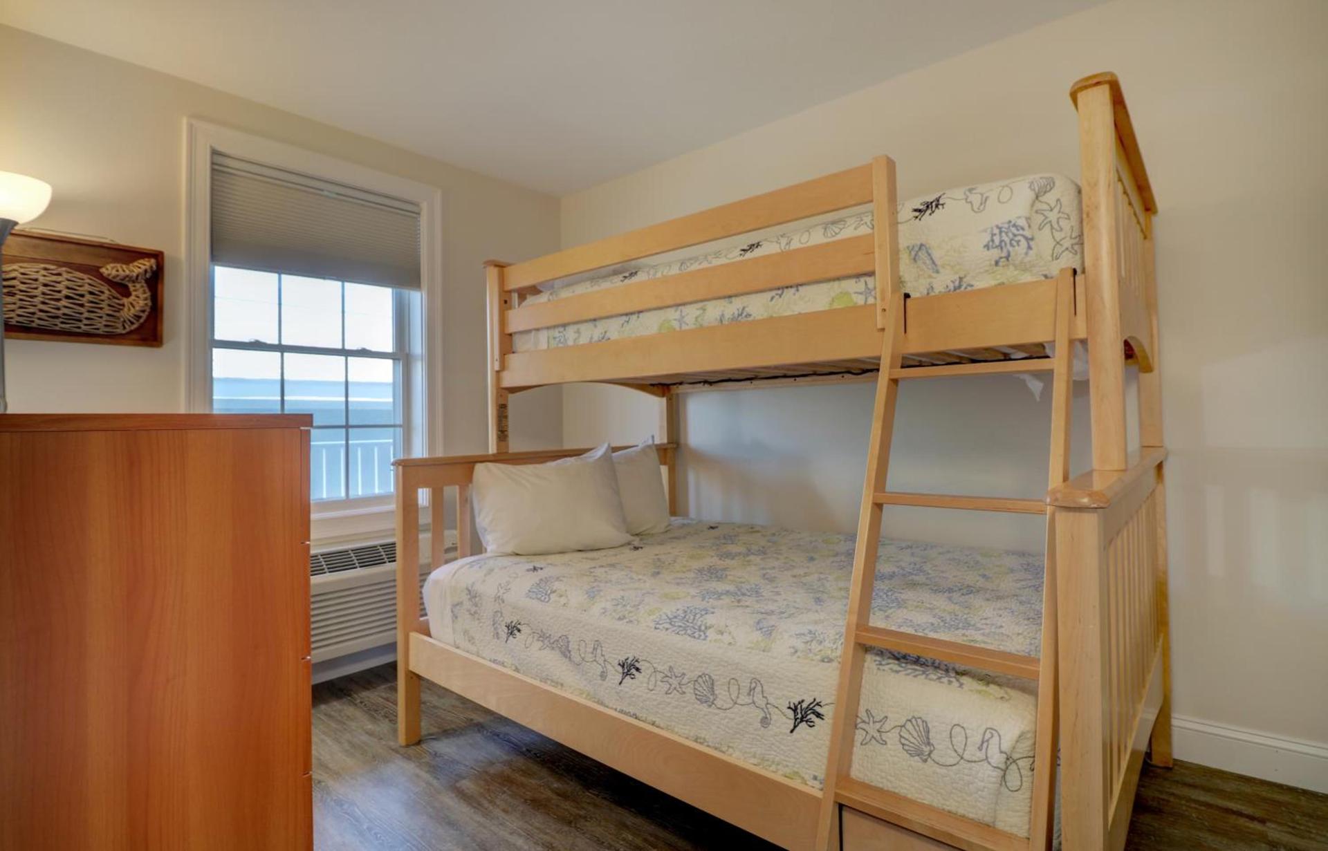 Atlantic Ocean Suites photo 66
