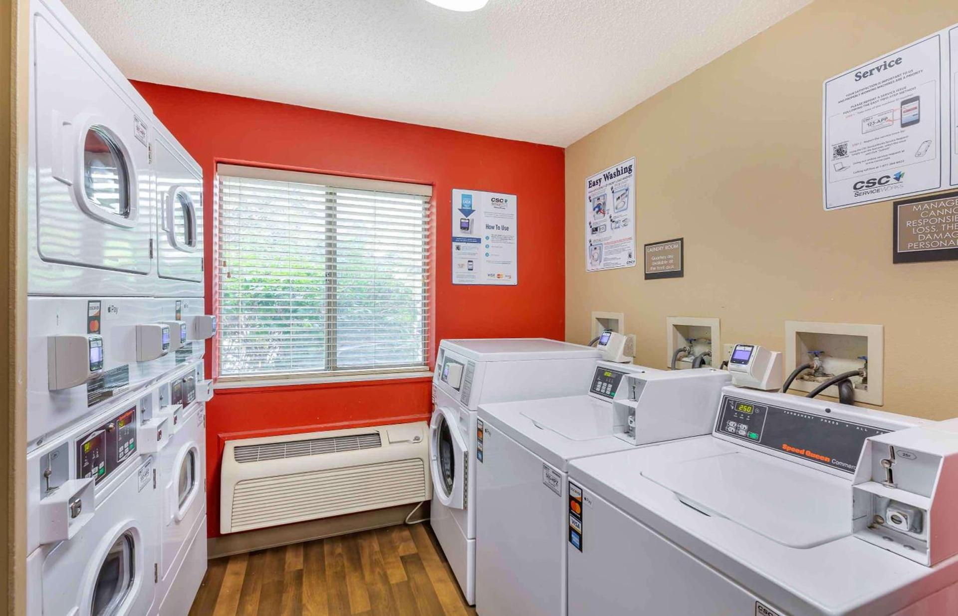 Suburban Studios Copley Akron West photo 4