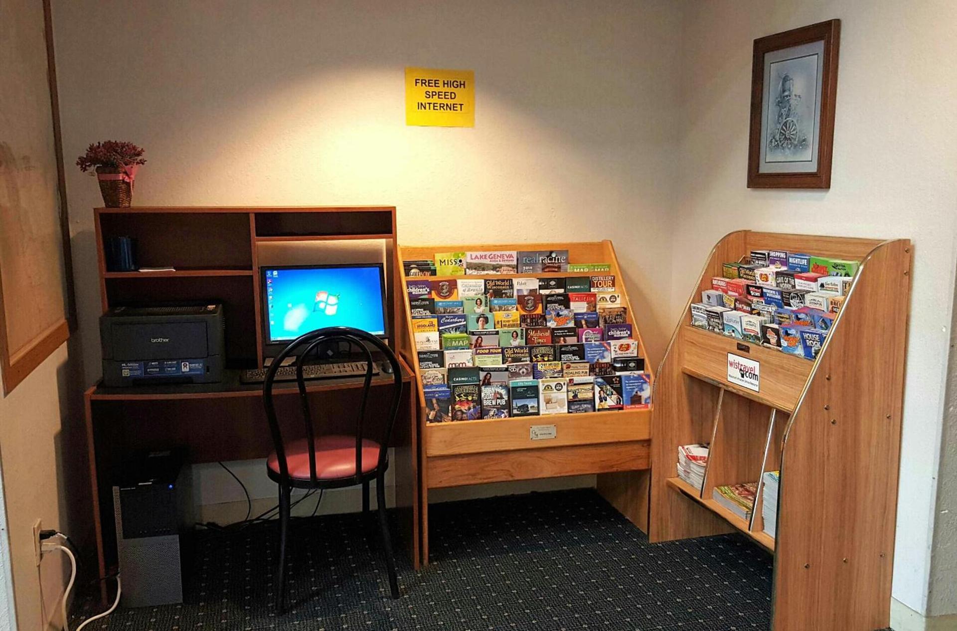 Motel 6-Saukville, WI photo 43