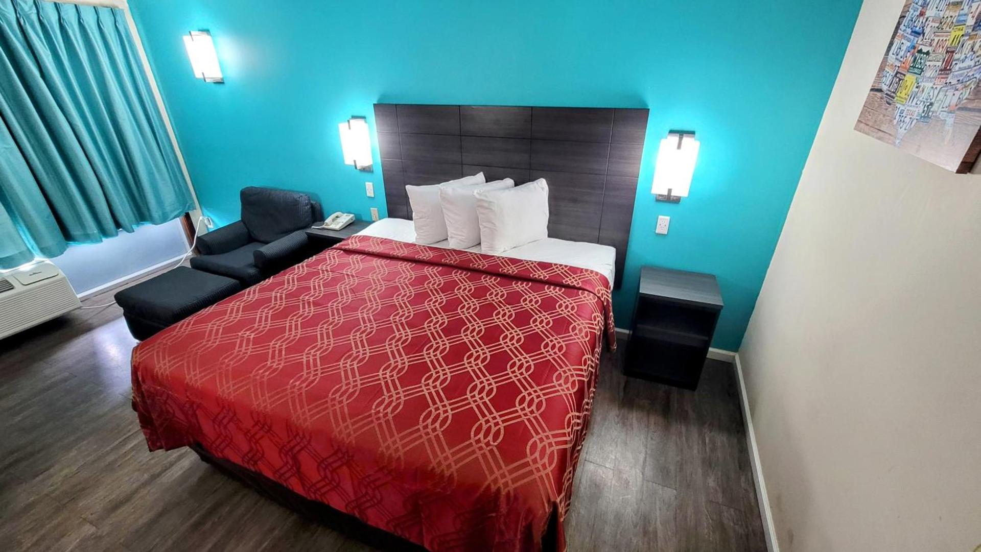 Econo Lodge Kosciusko photo 9