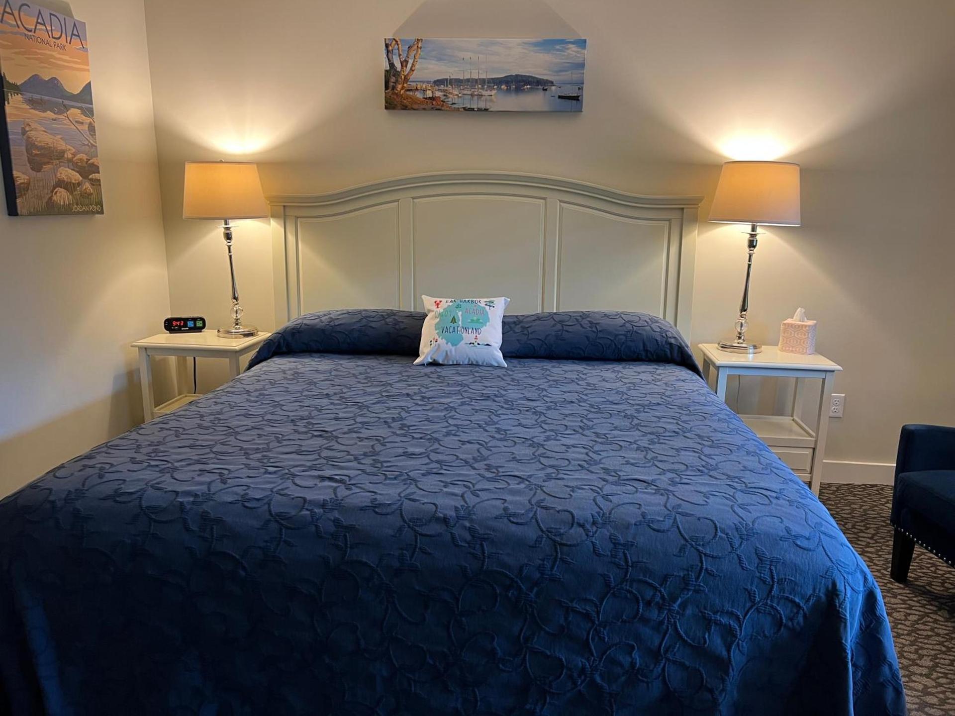 Island Place photo 26