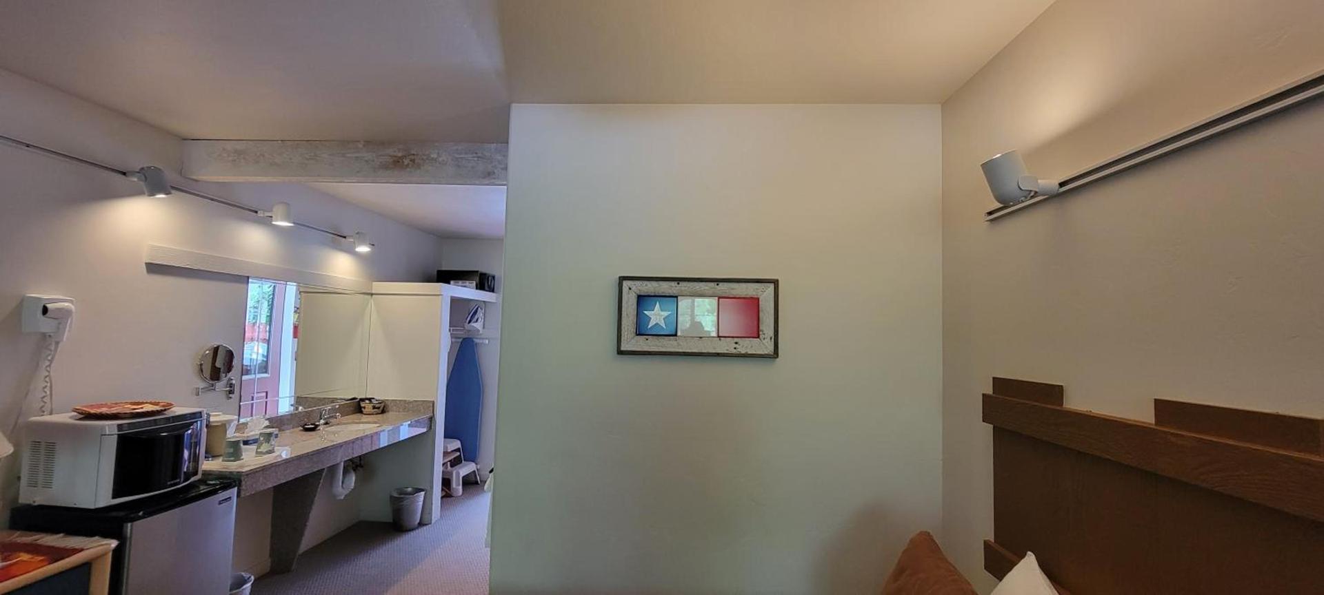 Hot Springs Inn photo 28
