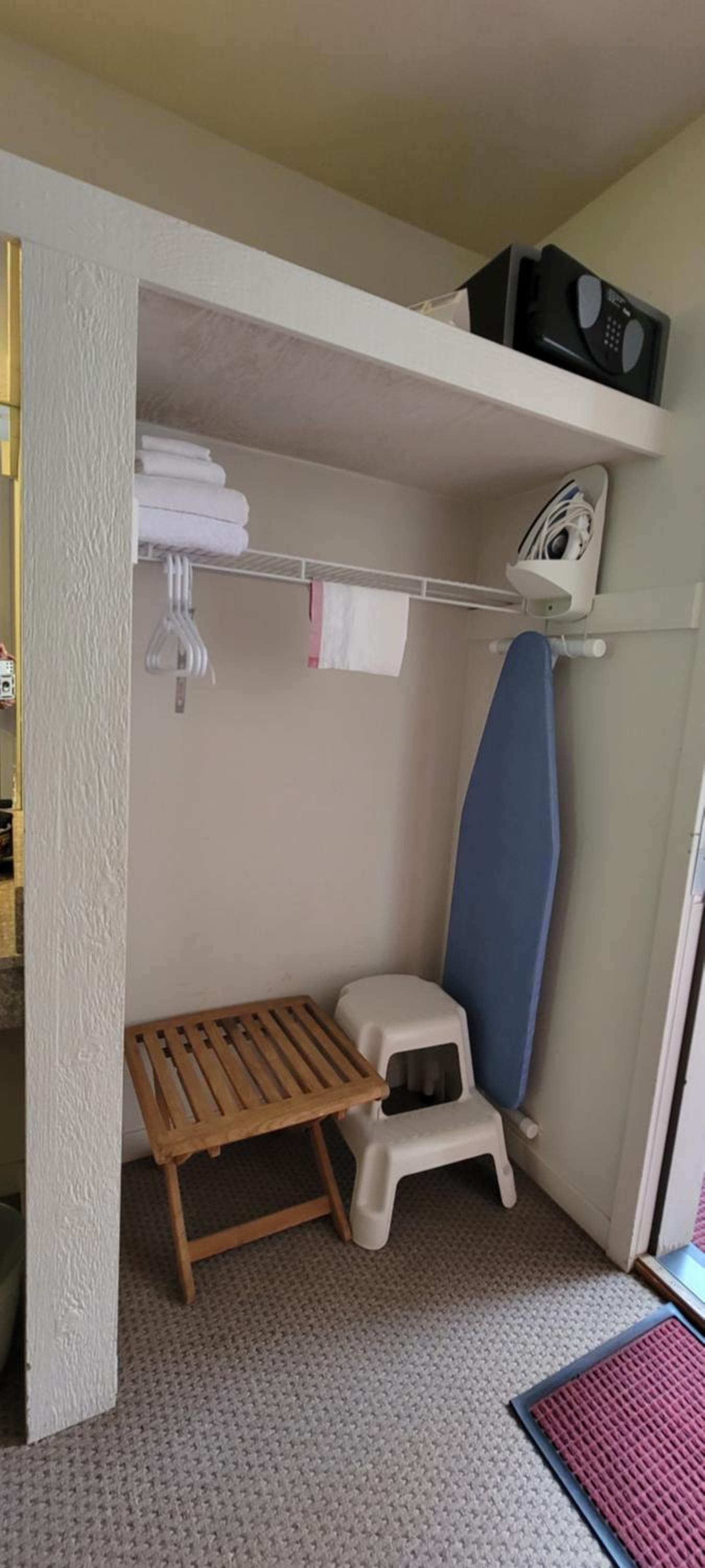 Hot Springs Inn photo 37