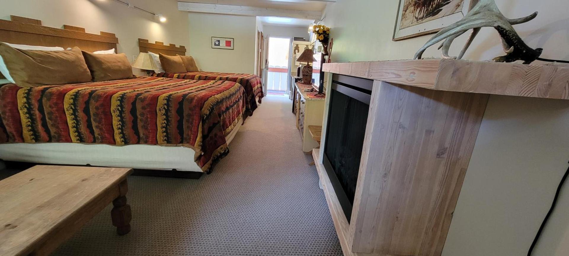 Hot Springs Inn photo 41