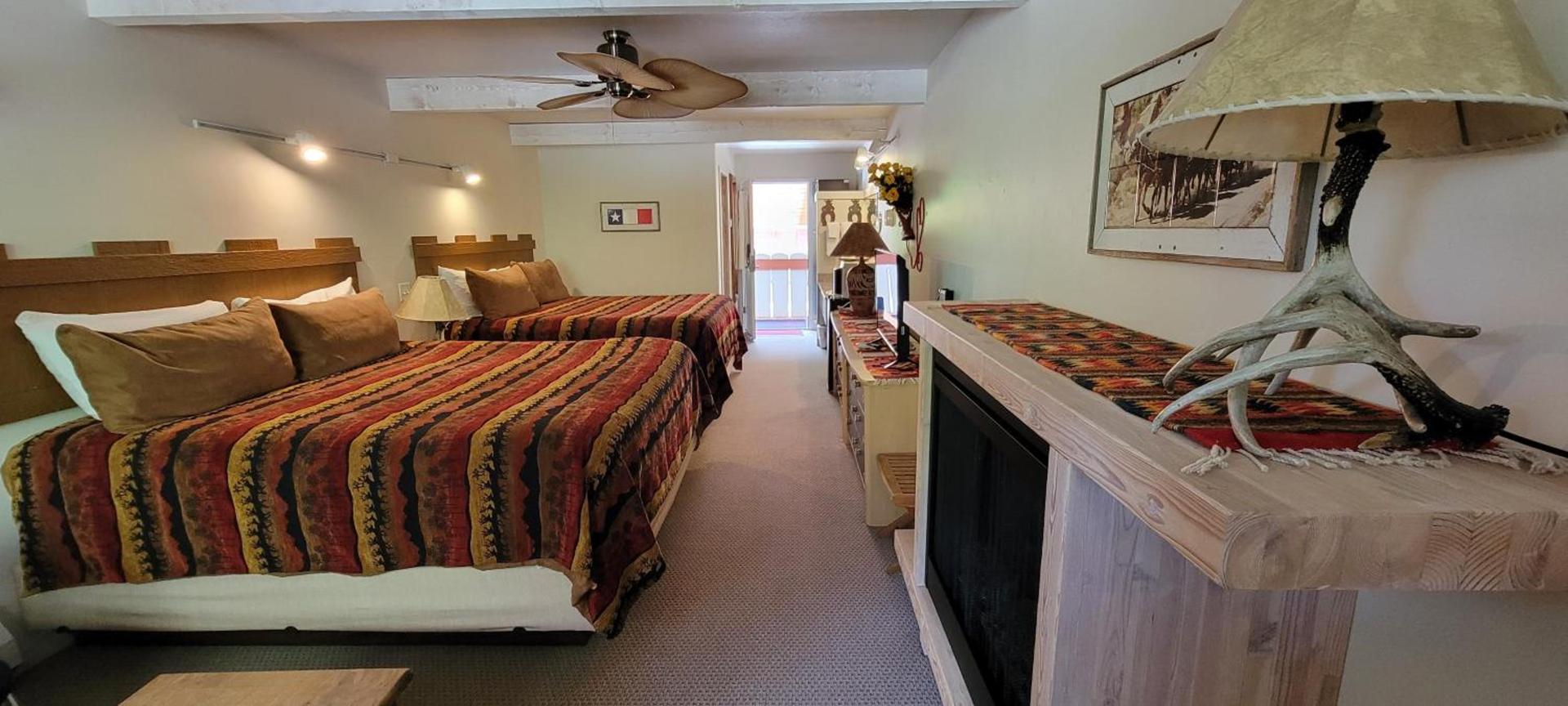 Hot Springs Inn photo 72