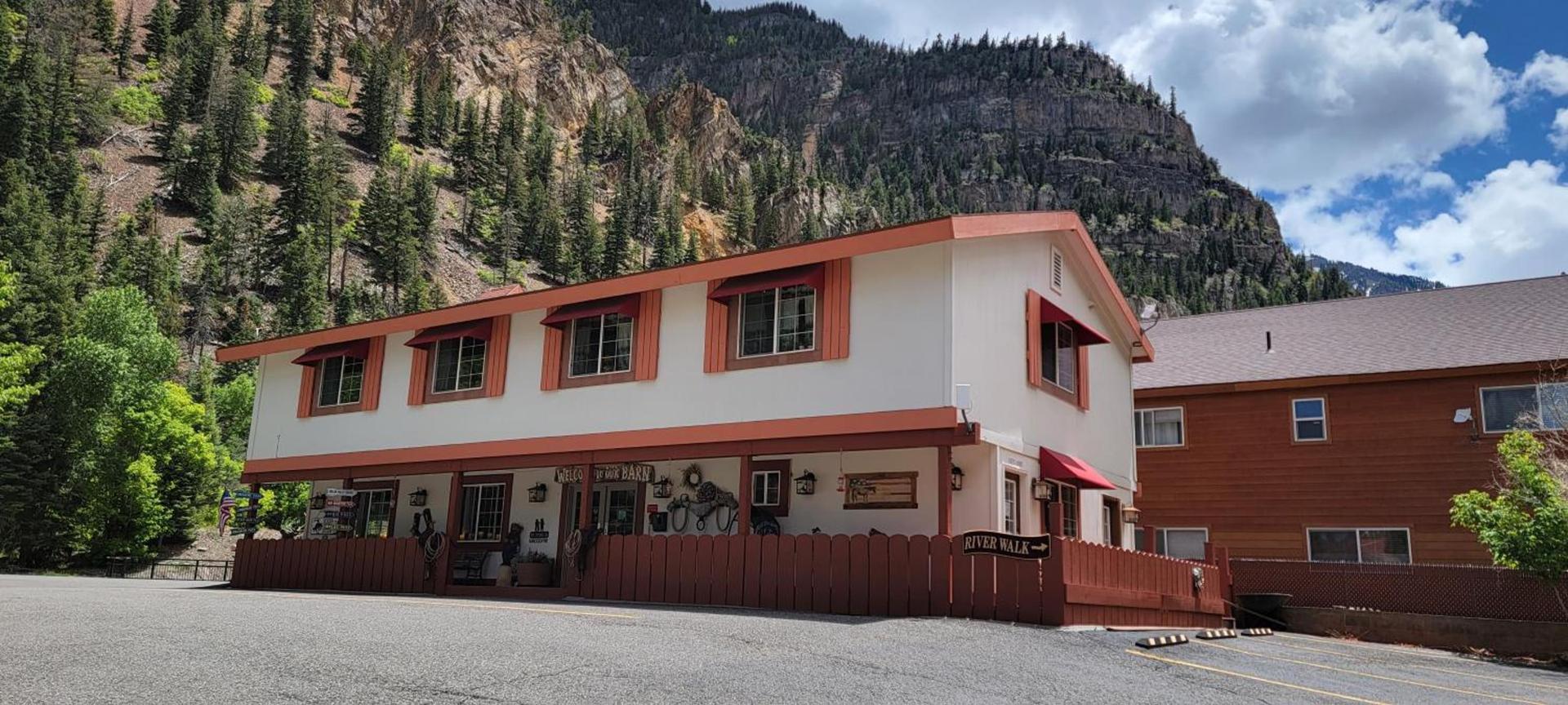 Hot Springs Inn photo 77