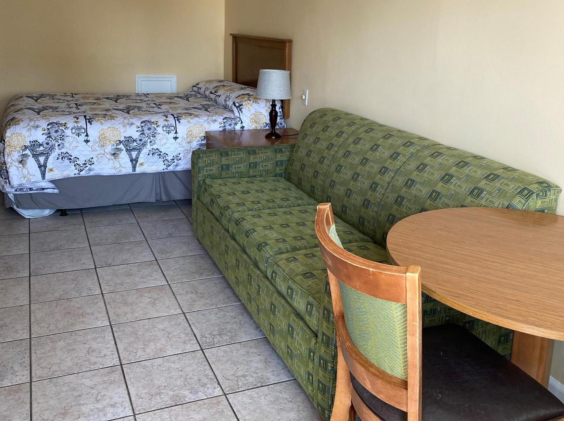 Ocean Cove Motel photo 22