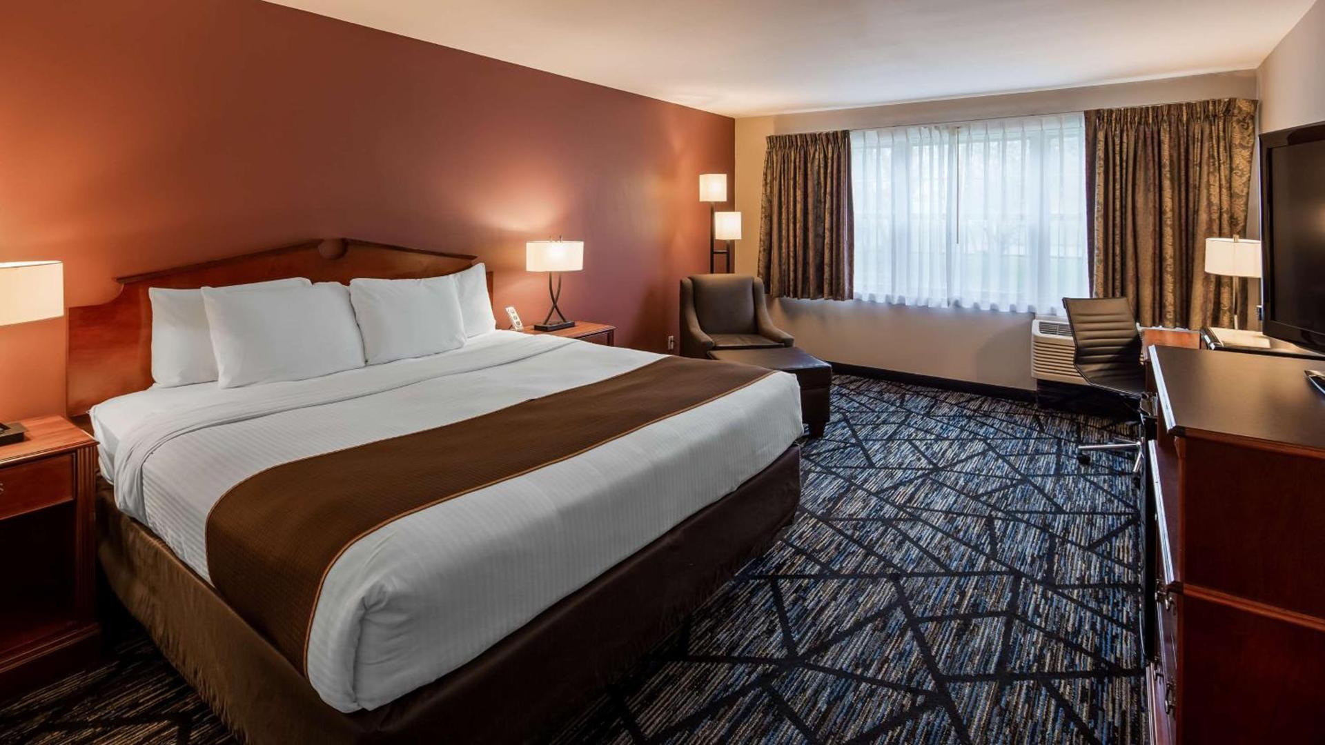 SureStay Plus Hotel by Best Western Auburn photo 2