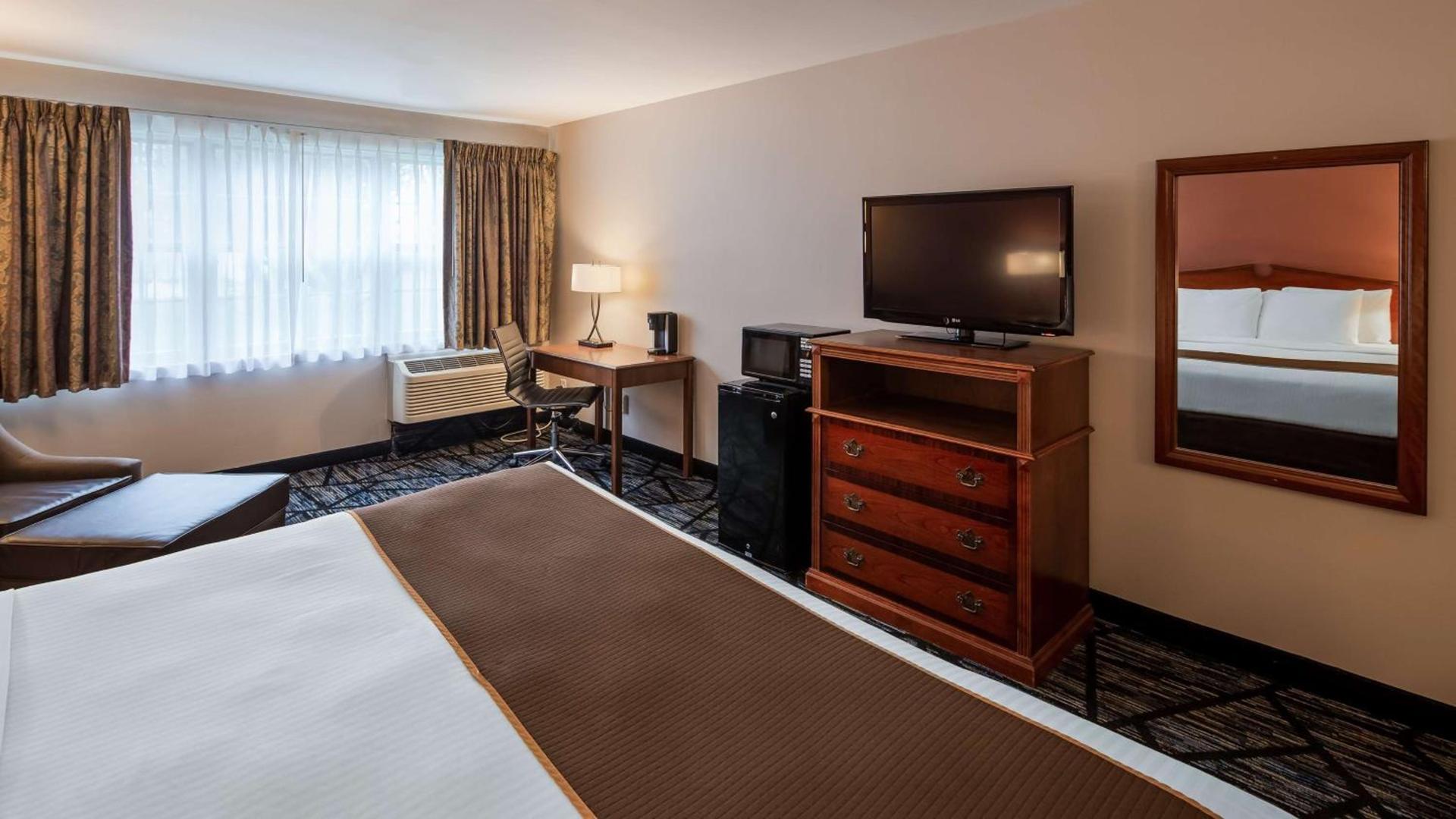 SureStay Plus Hotel by Best Western Auburn photo 16