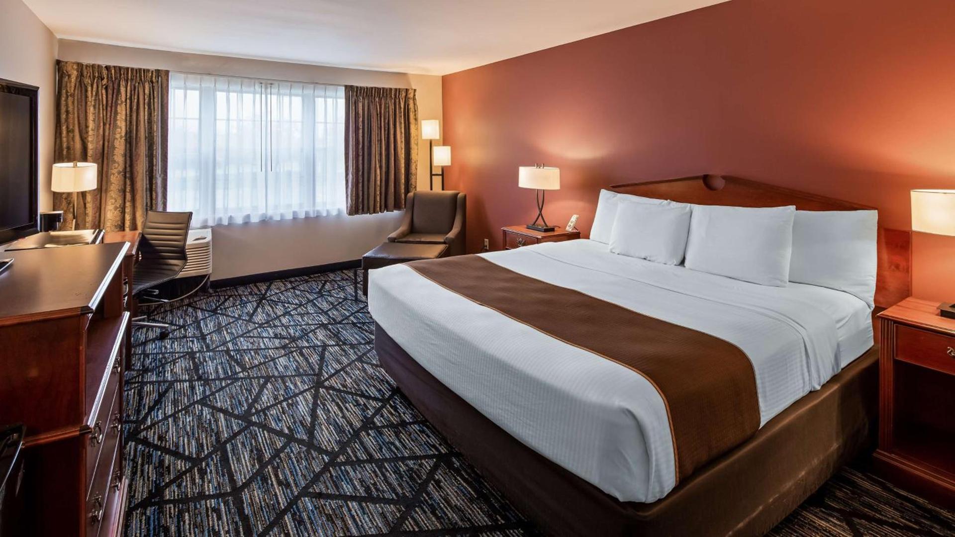 SureStay Plus Hotel by Best Western Auburn photo 17