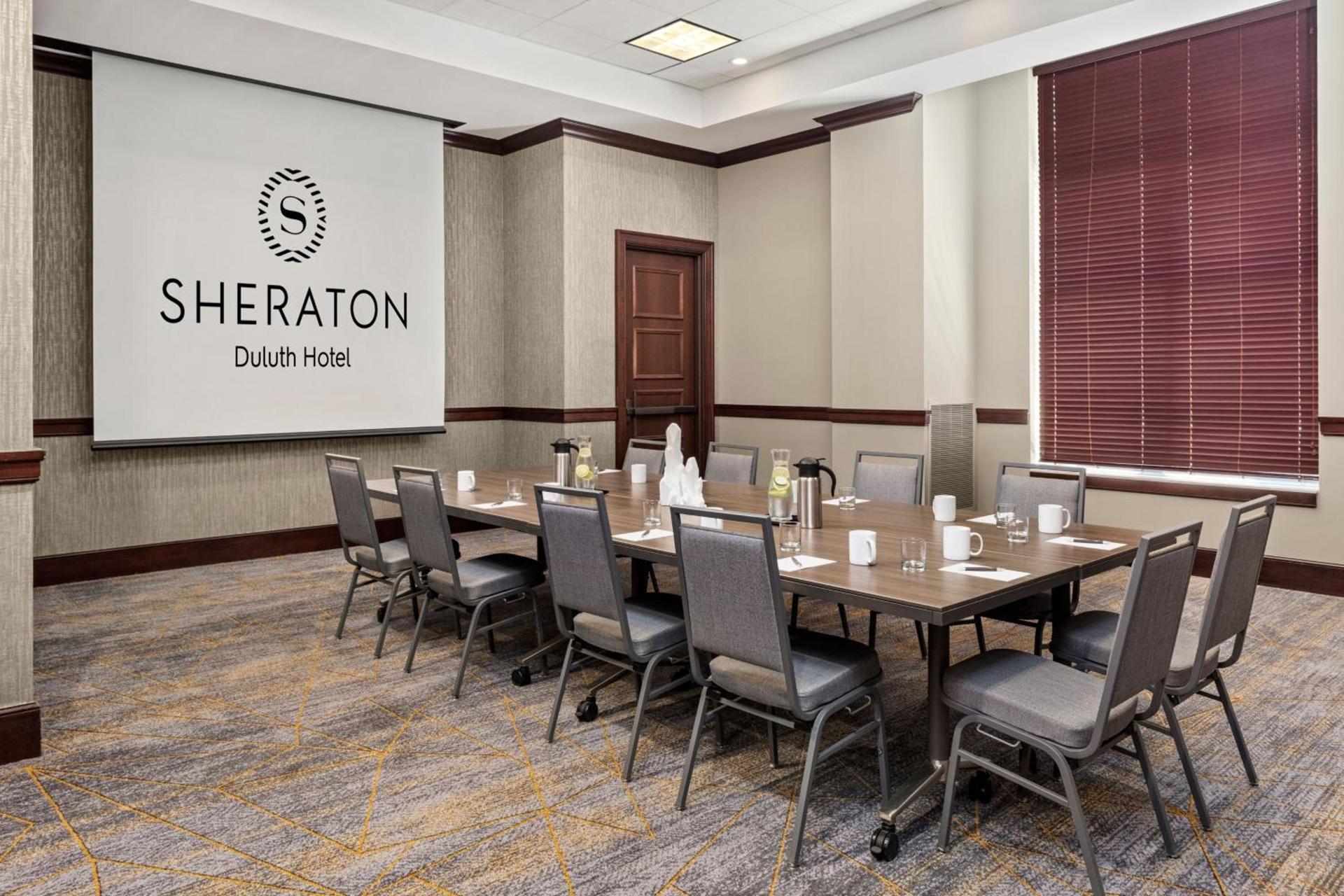 Sheraton Duluth Hotel photo 41