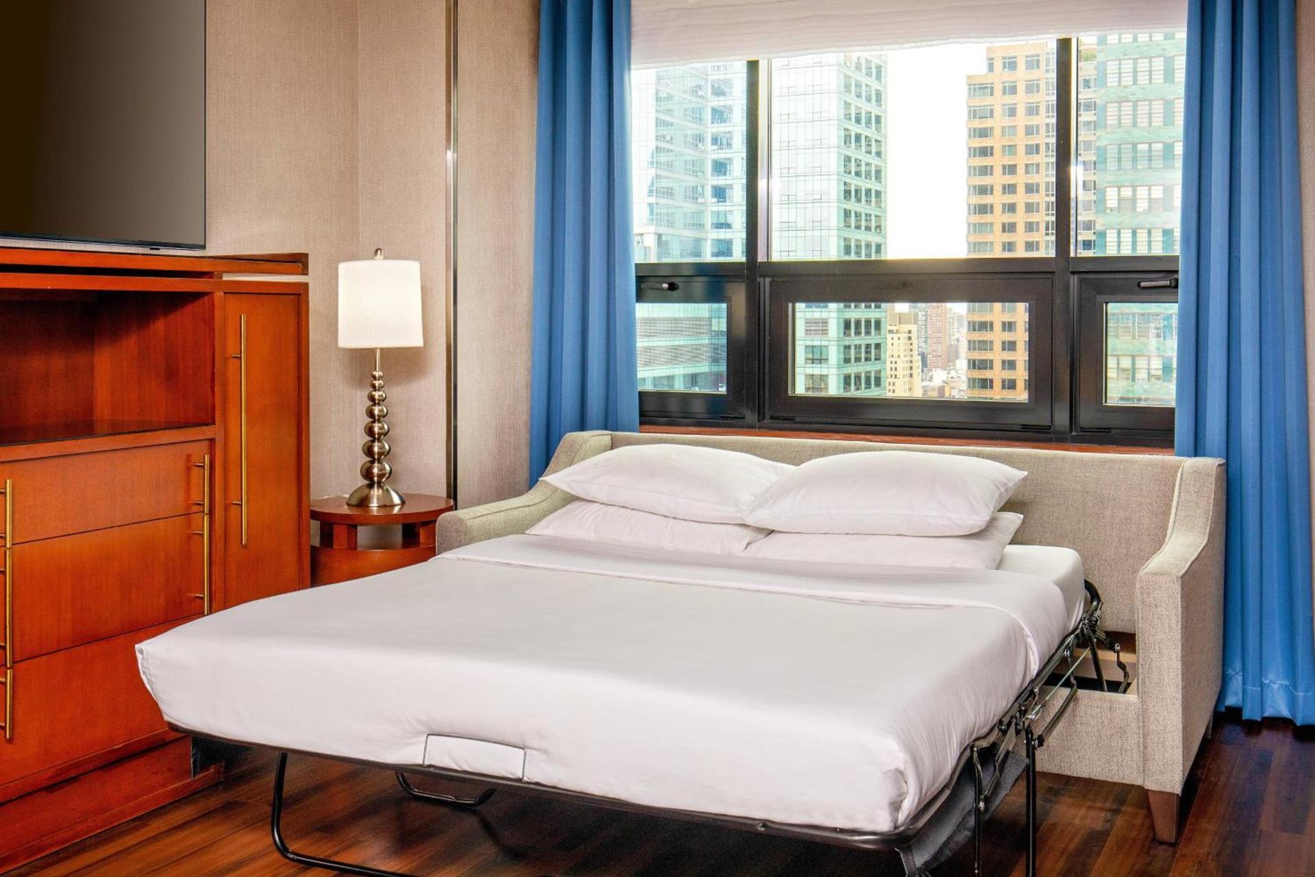 Four Points by Sheraton Midtown - Times Square photo 16