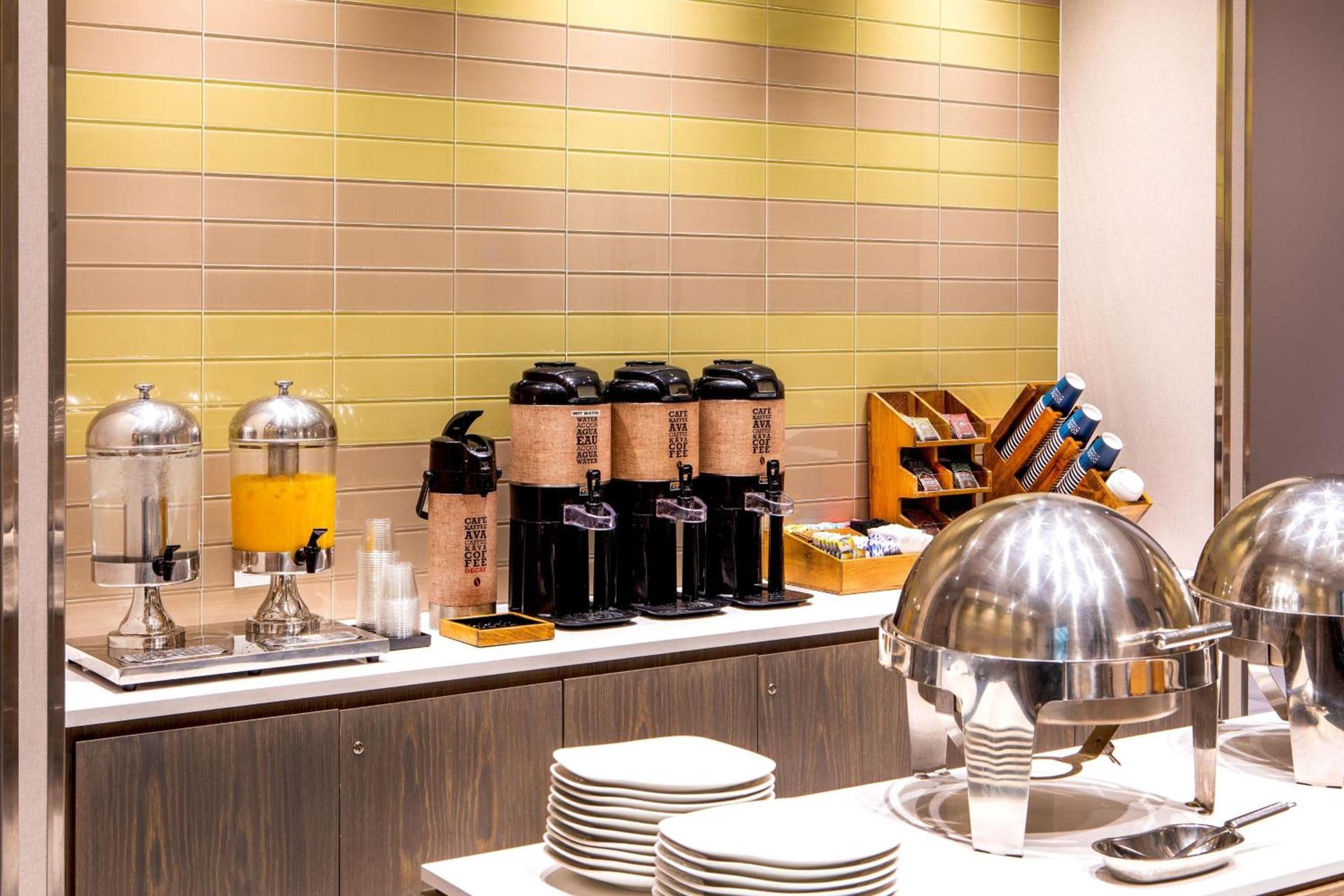 Four Points by Sheraton Midtown - Times Square photo 19