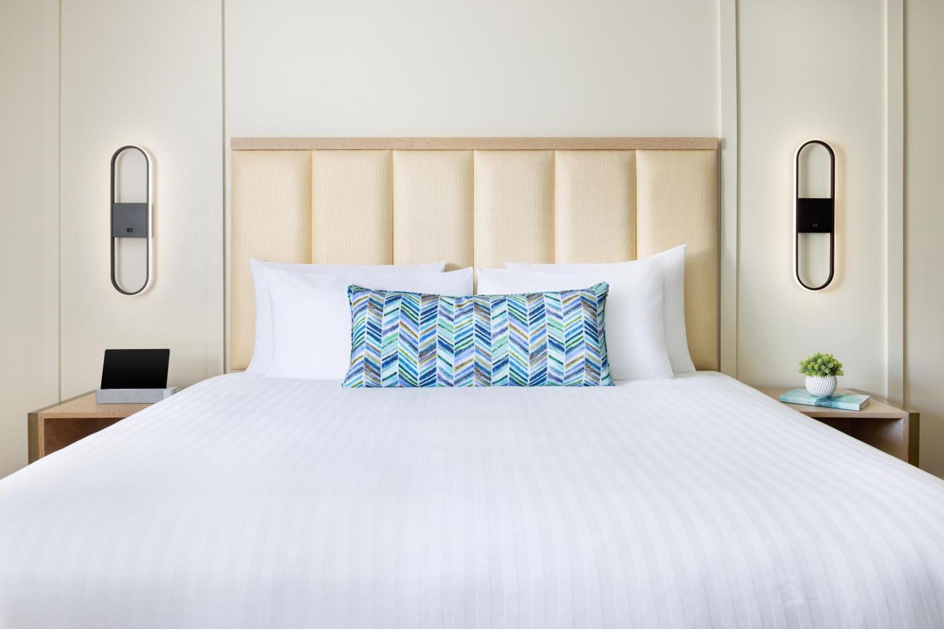 The Anza-a Calabasas Hotel photo 32