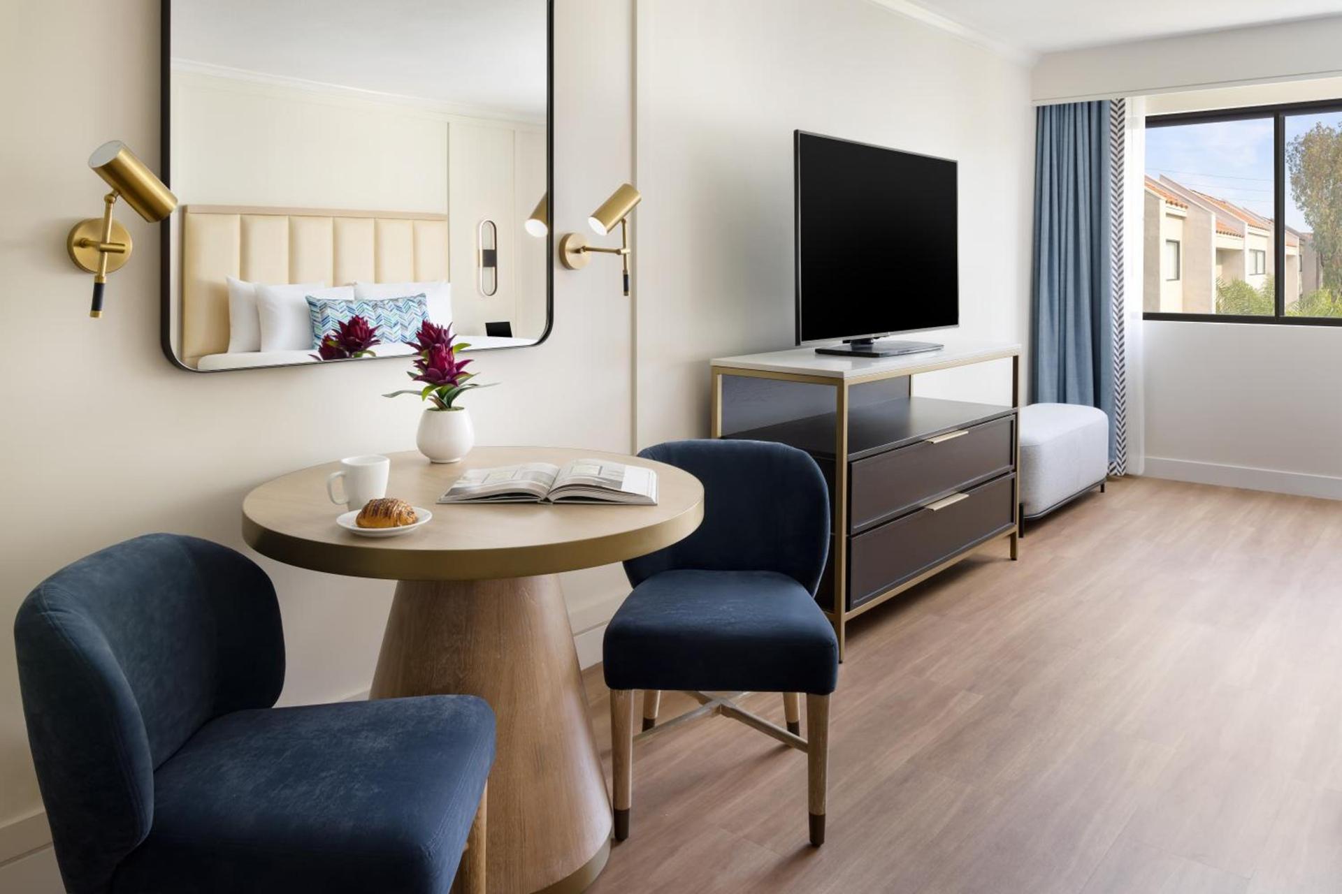 The Anza-a Calabasas Hotel photo 33