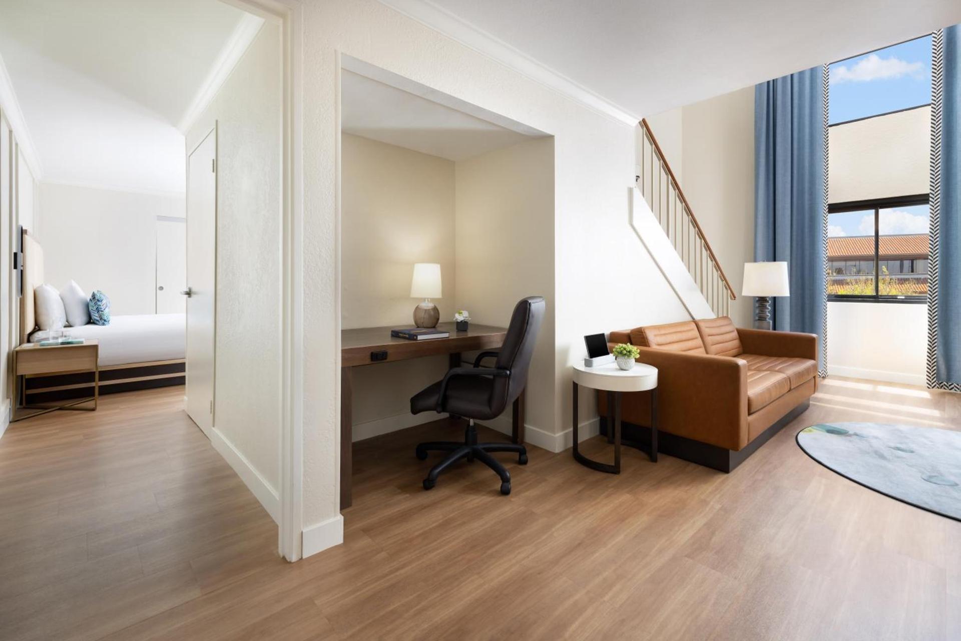 The Anza-a Calabasas Hotel photo 57