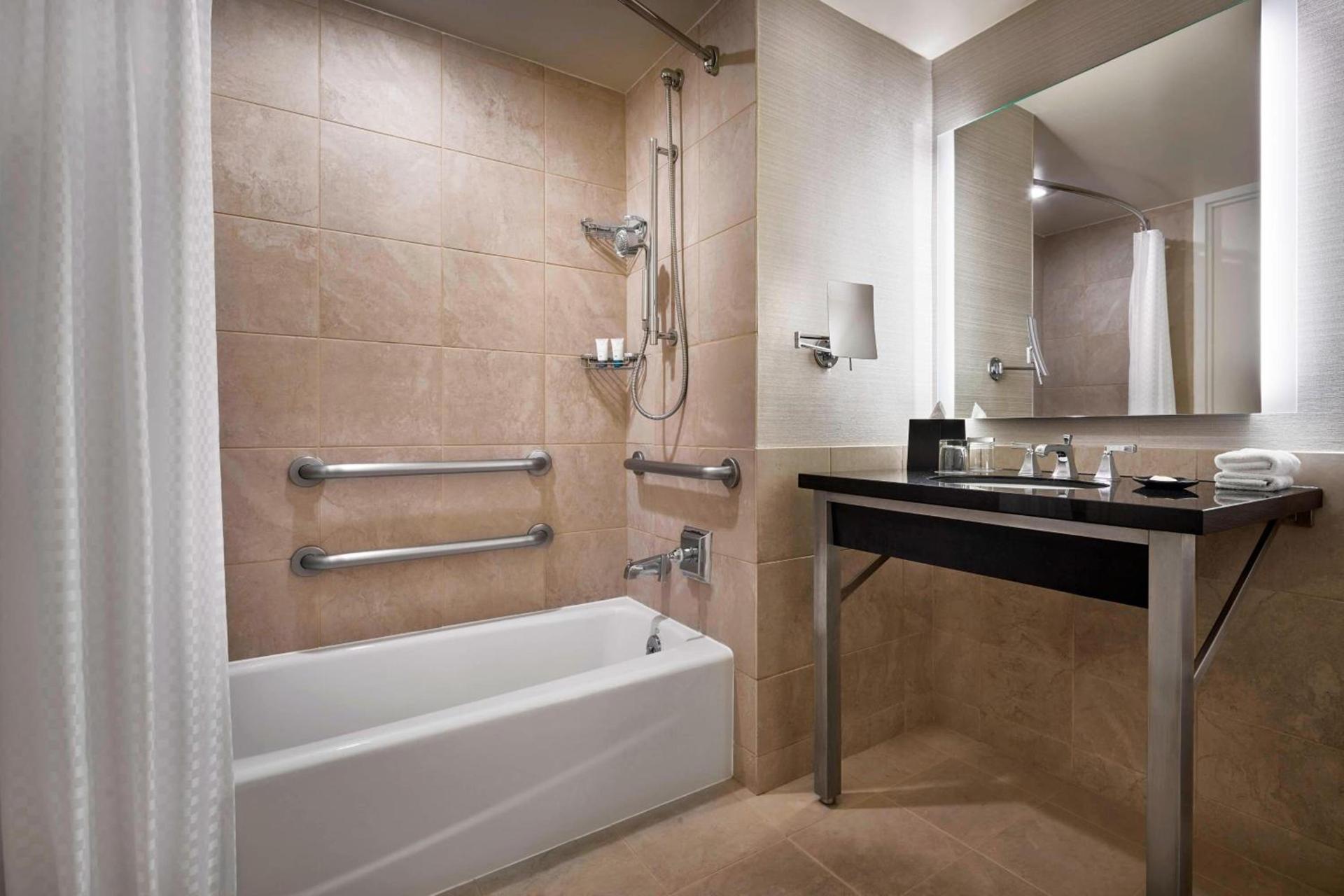 The Westin Alexandria Old Town photo 14