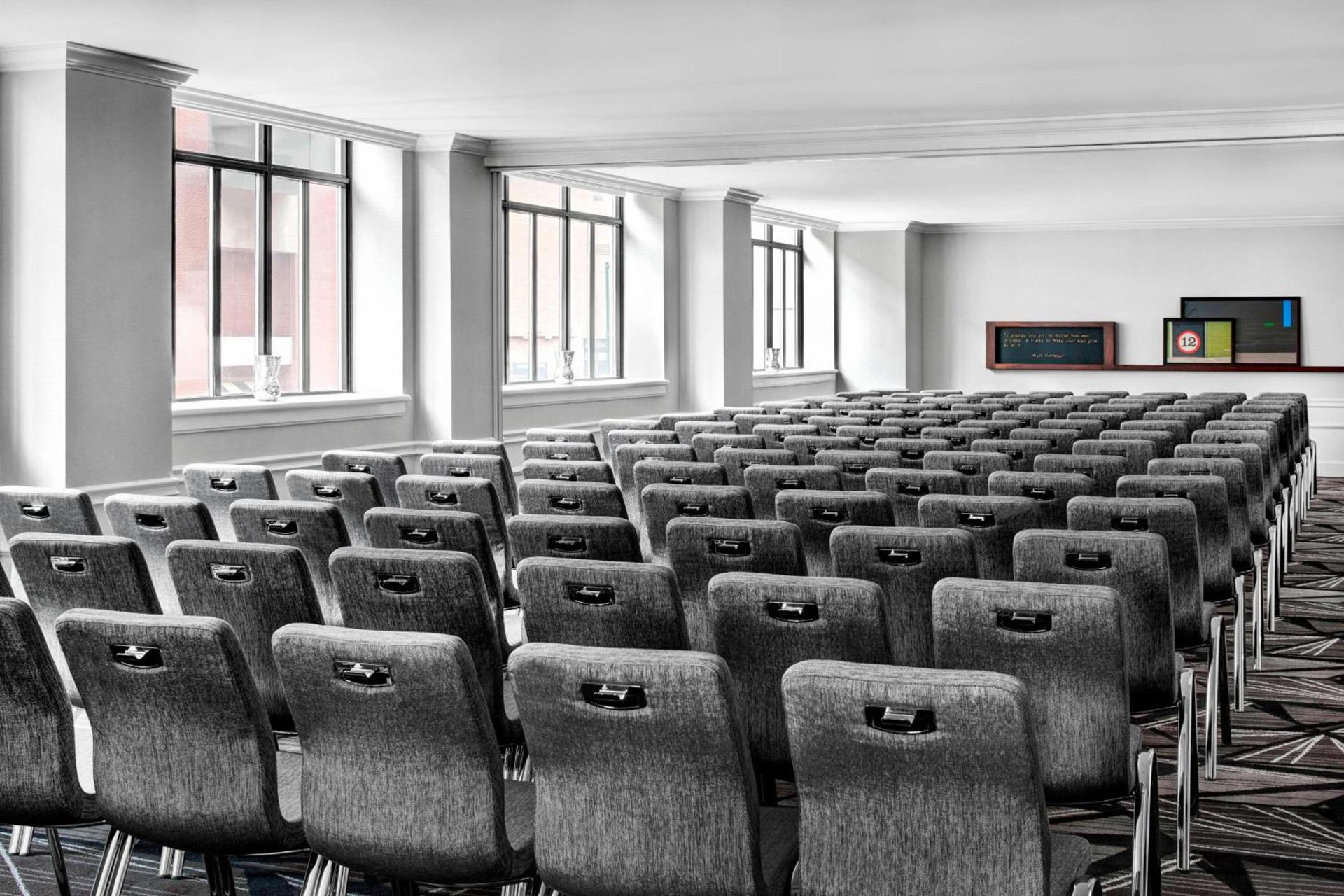Le Meridien Indianapolis photo 31