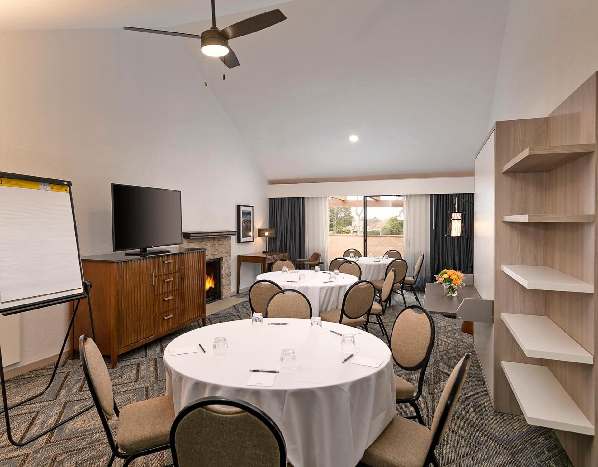 Half Moon Bay Lodge photo 17
