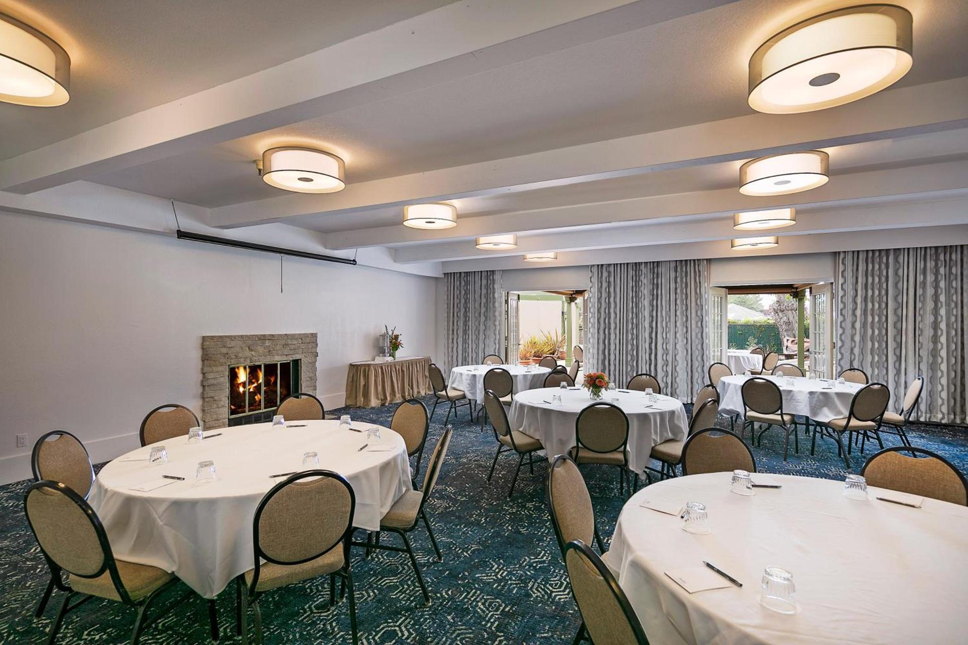 Half Moon Bay Lodge photo 20