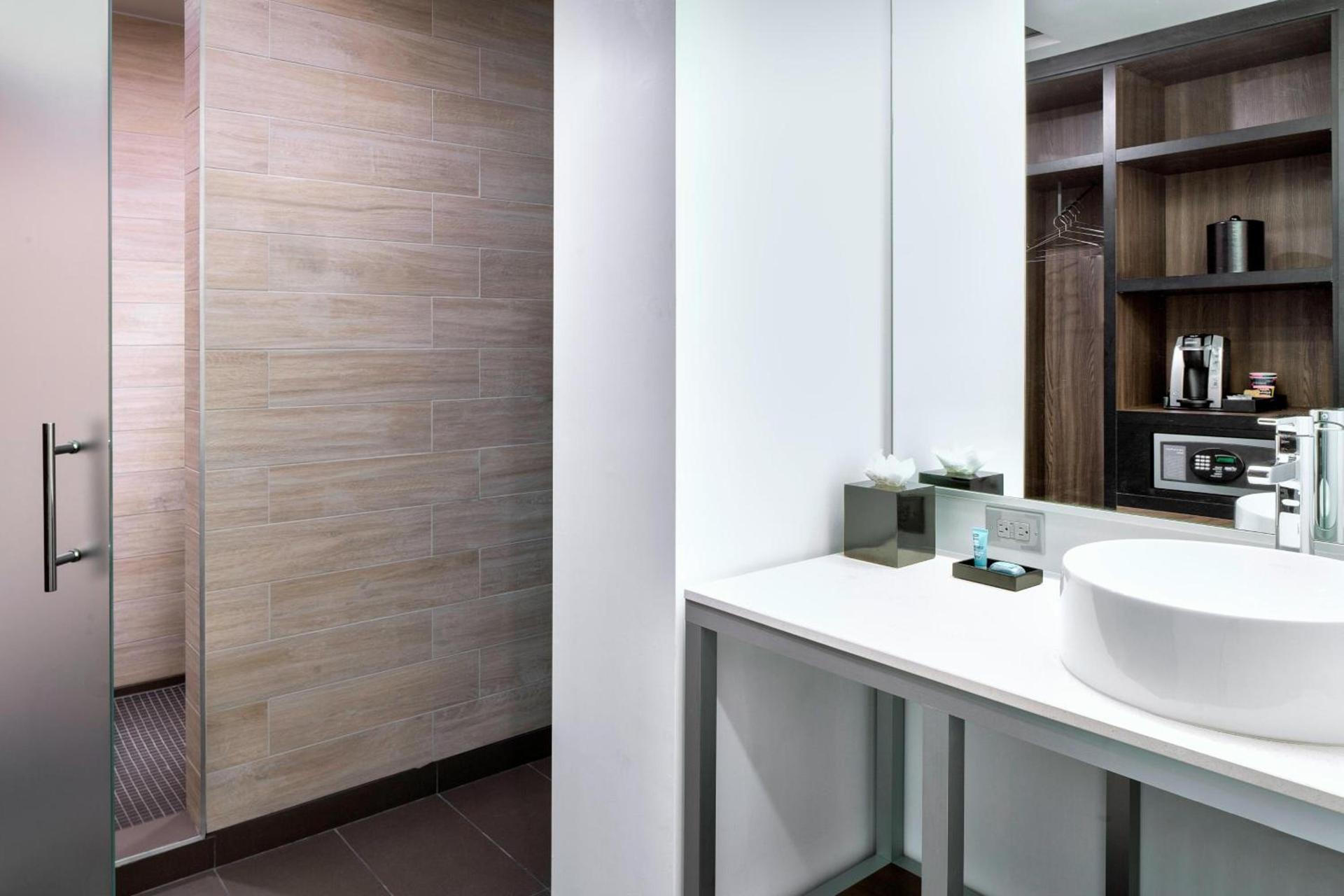 Aloft by Marriott Fort Worth Downtown photo 11