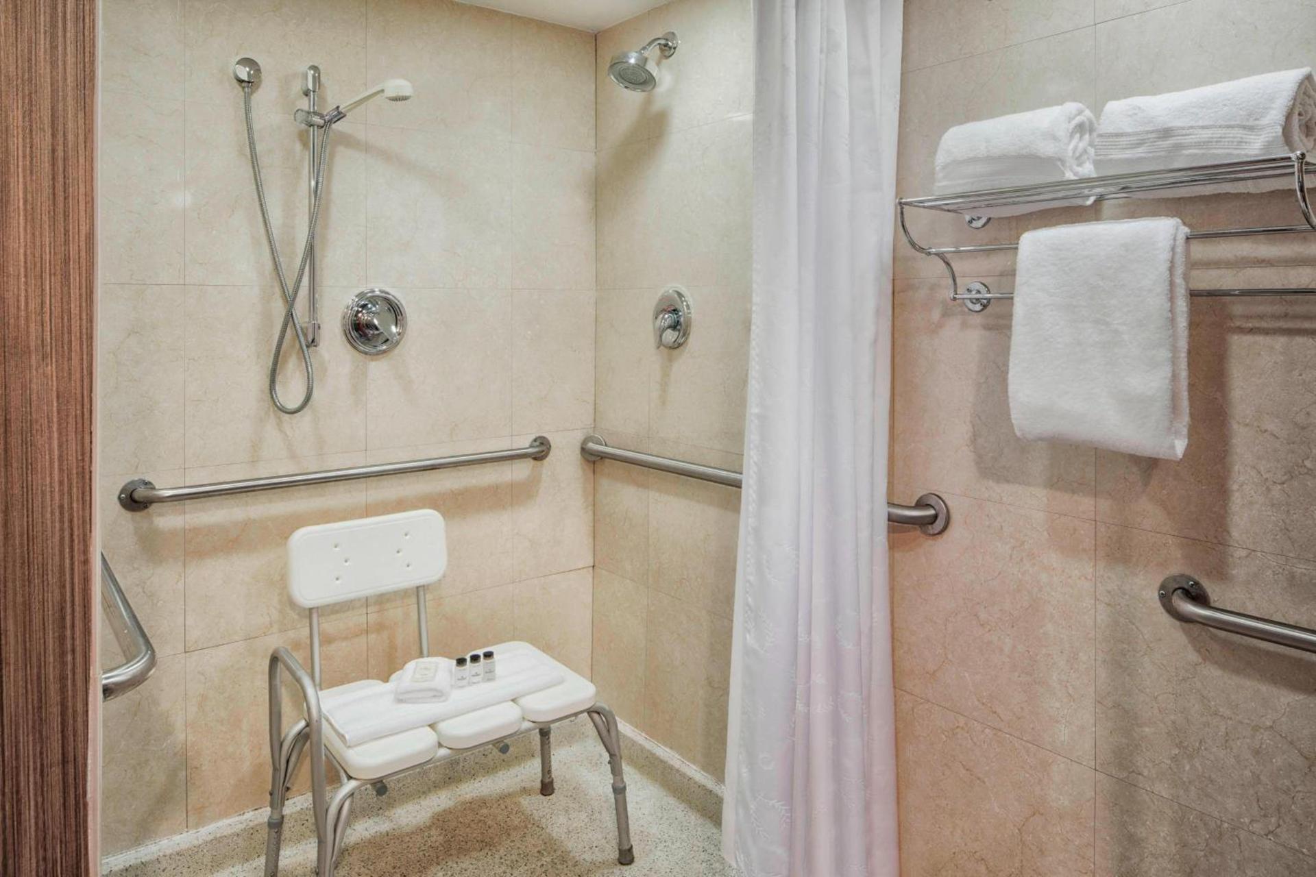 Sheraton Philadelphia University City Hotel photo 15