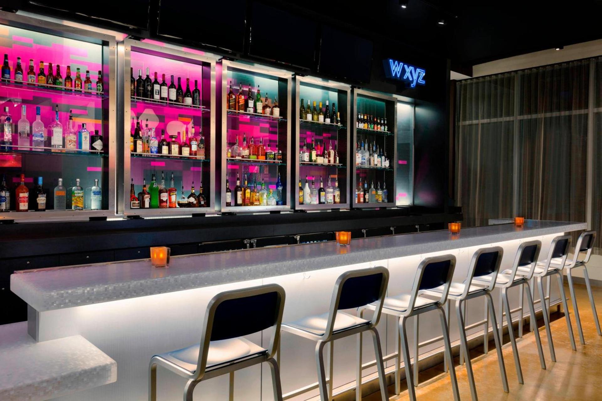 Aloft by Marriott Dallas Love Field photo 12