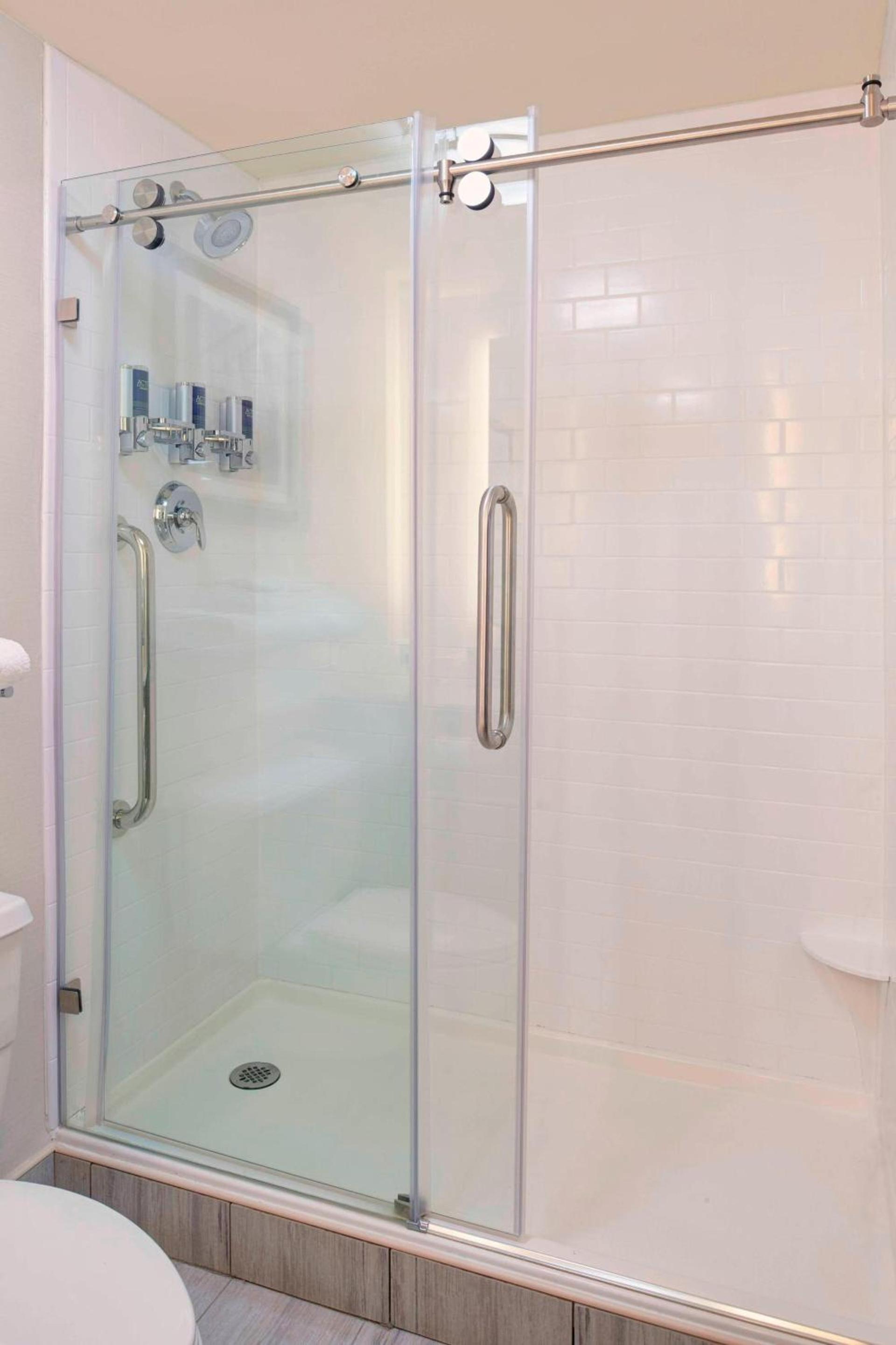 Four Points by Sheraton Detroit Novi photo 14
