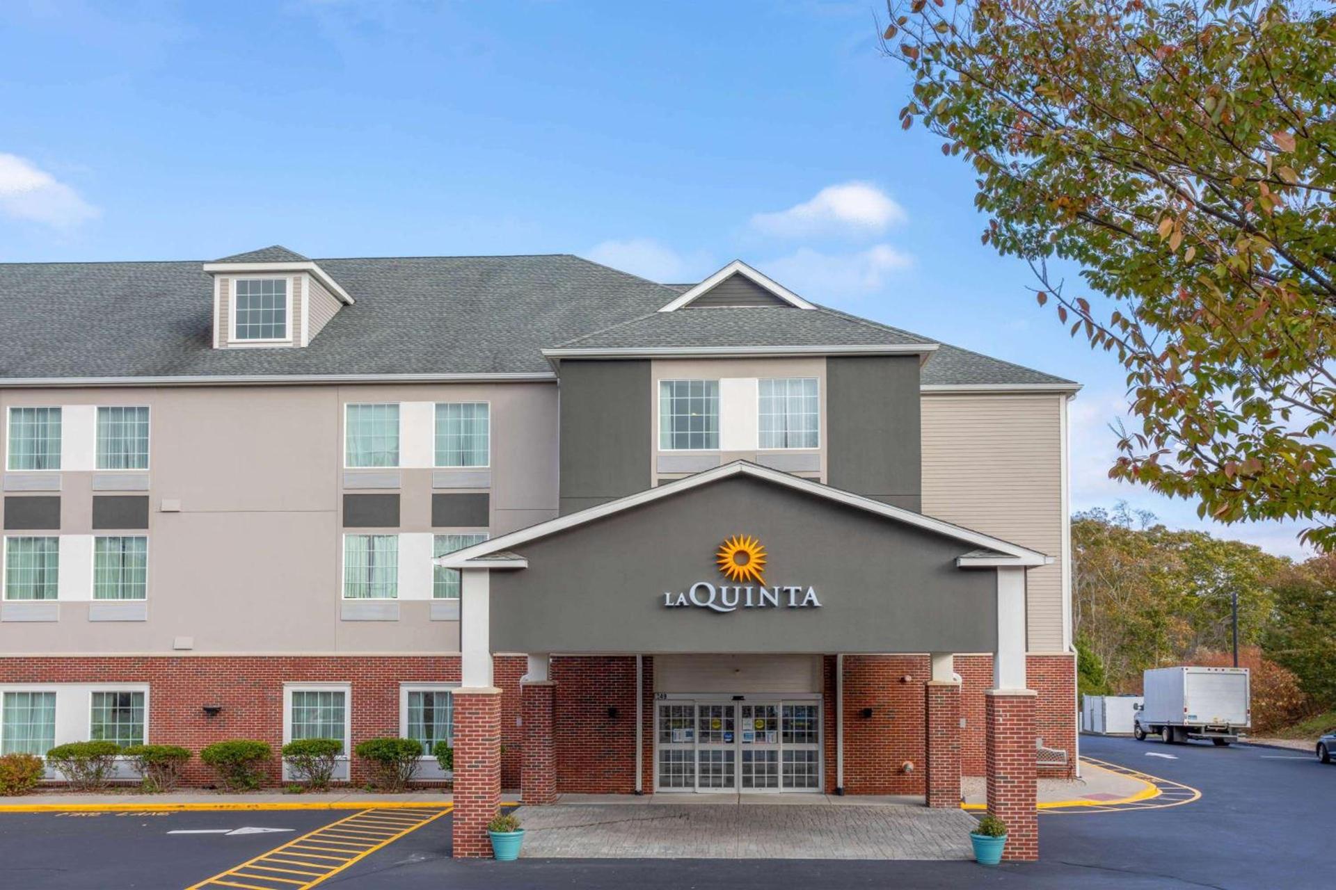 La Quinta by Wyndham Stonington-Mystic Area photo 2