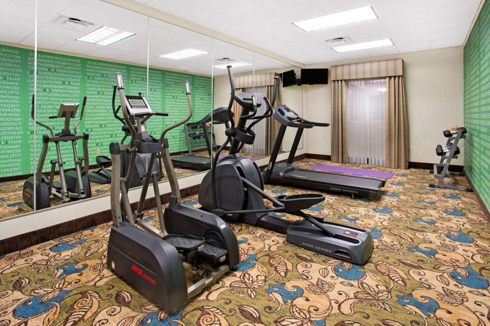 La Quinta by Wyndham Stonington-Mystic Area photo 10