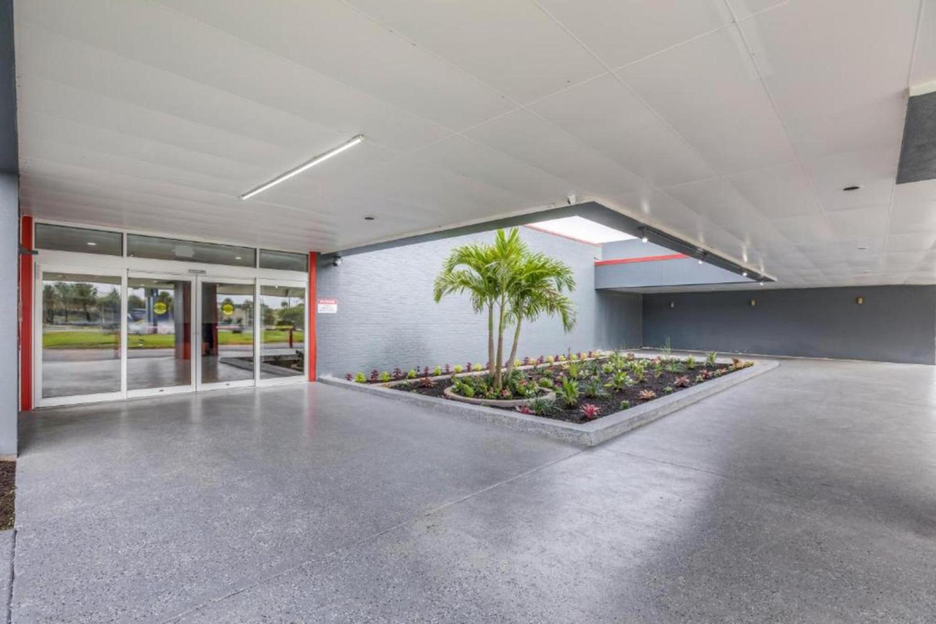 OYO Hotel Orlando Airport photo 5
