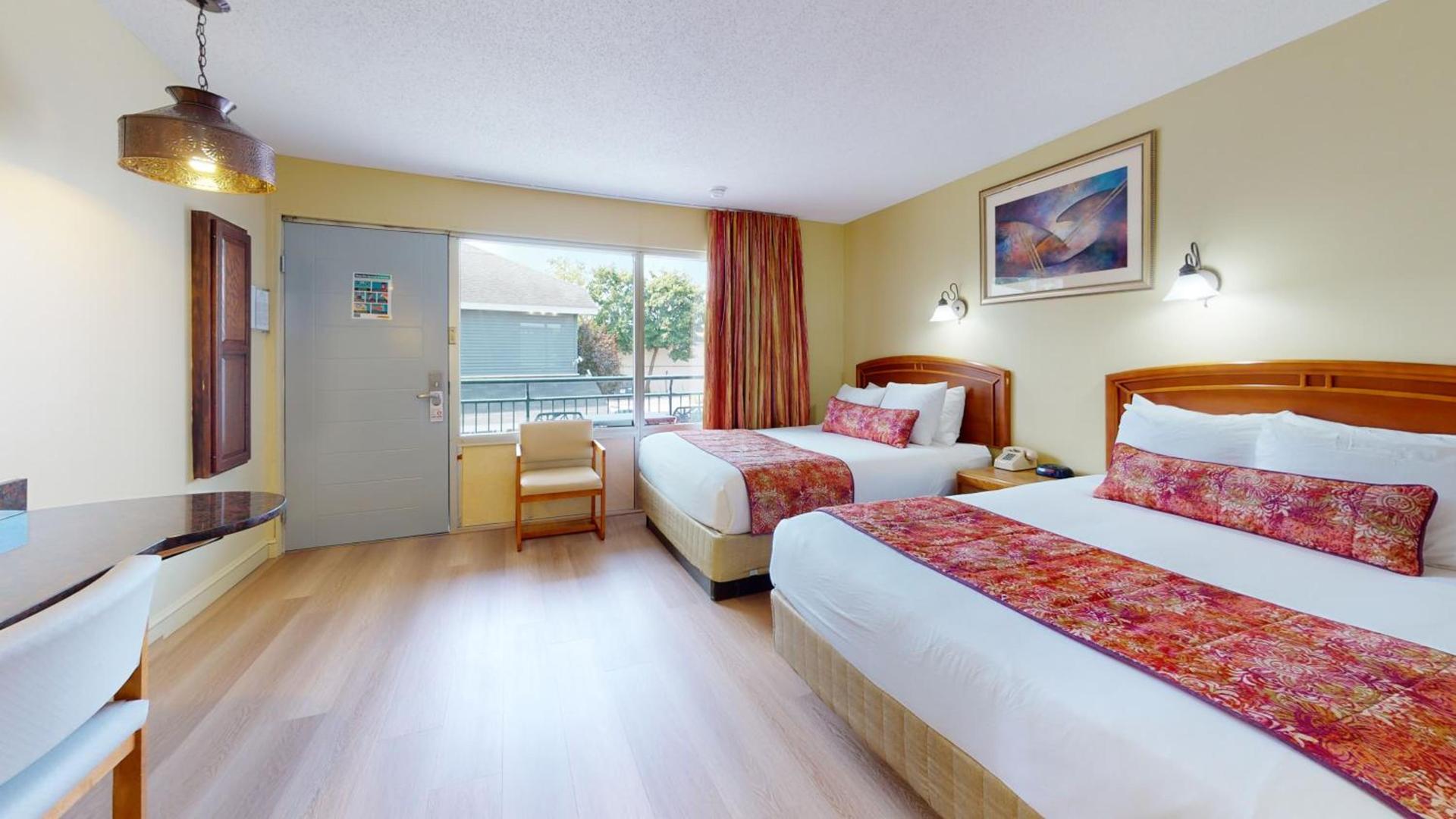 Surfside On The Lake photo 40