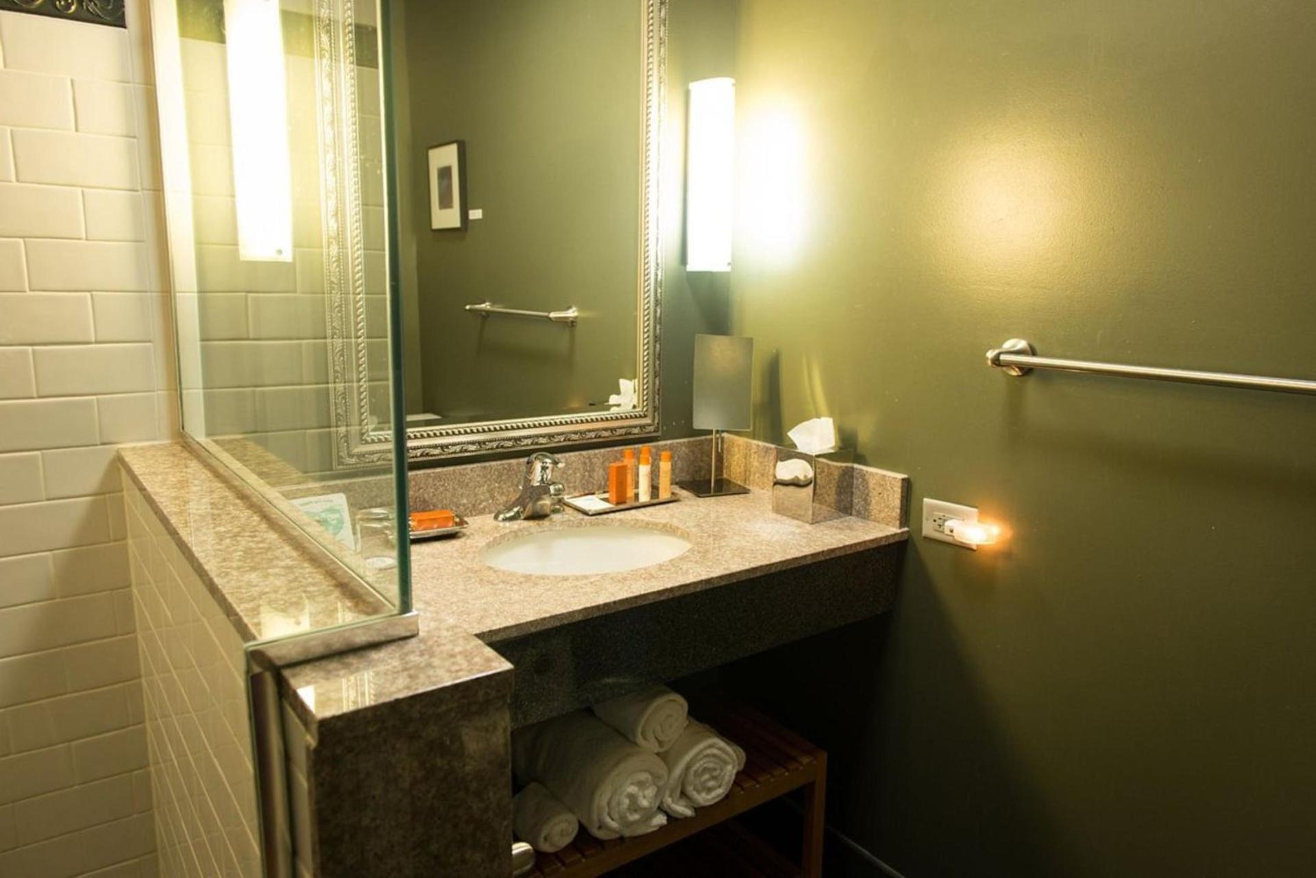Lancaster Arts Hotel photo 50