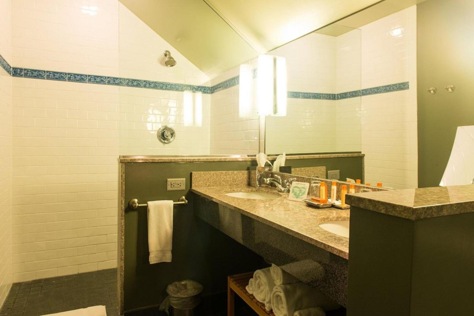 Lancaster Arts Hotel photo 53