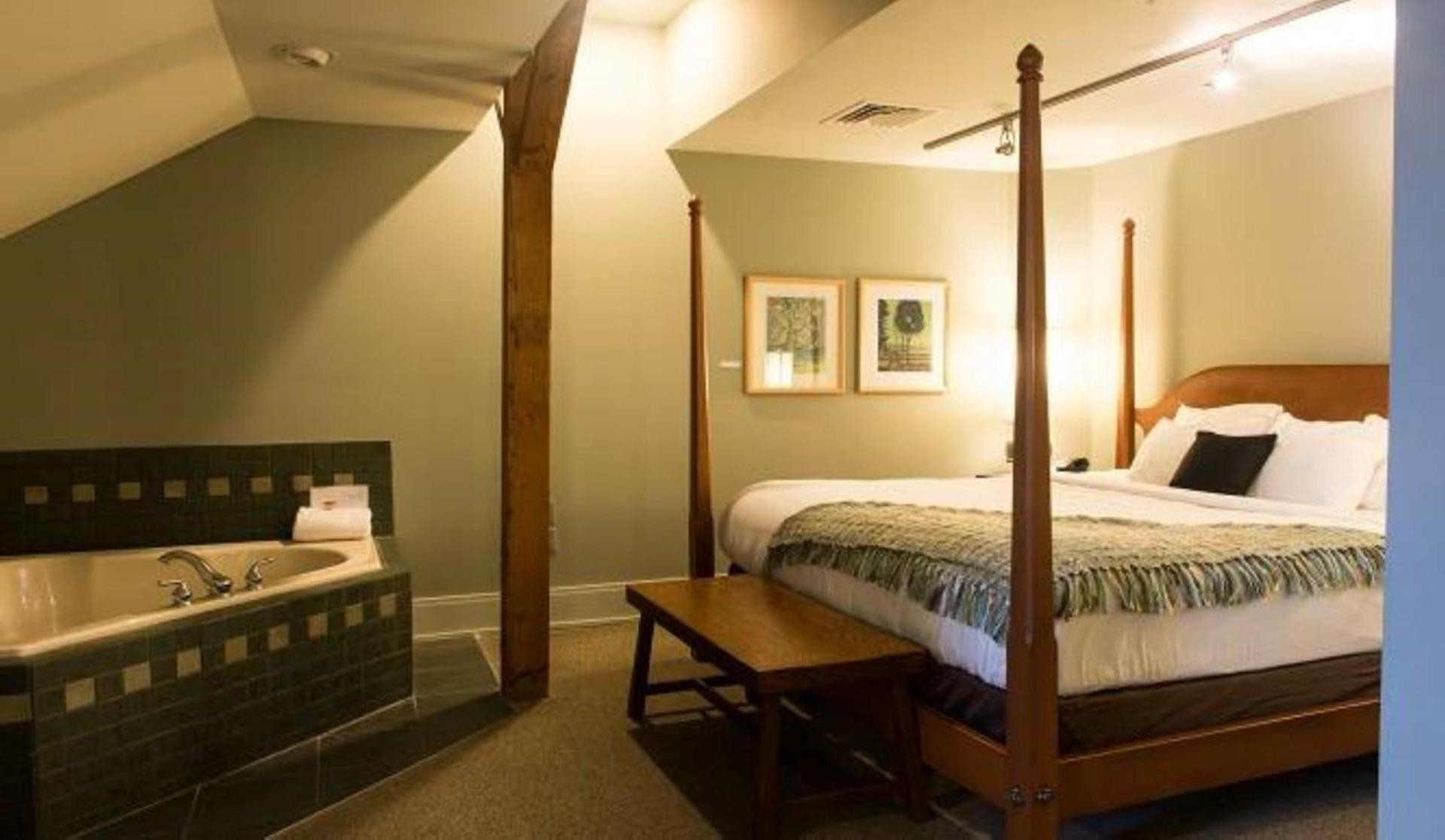Lancaster Arts Hotel photo 52