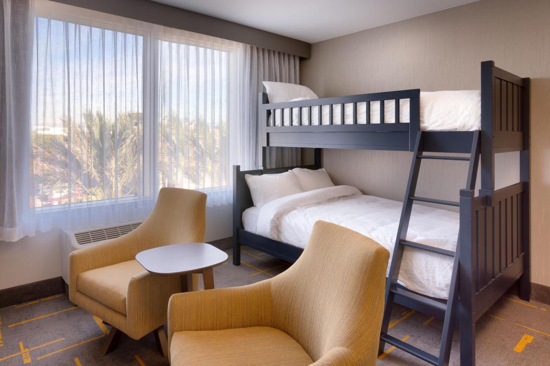 TownePlace Suites by Marriott Los Angeles LAX/Hawthorne photo 21