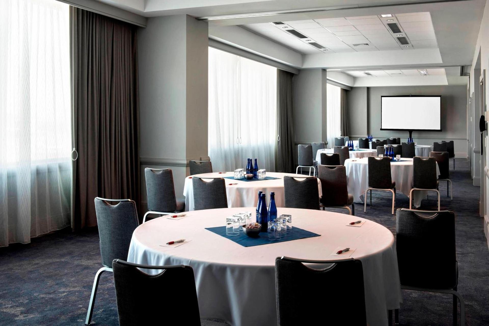 Philadelphia Airport Marriott photo 41