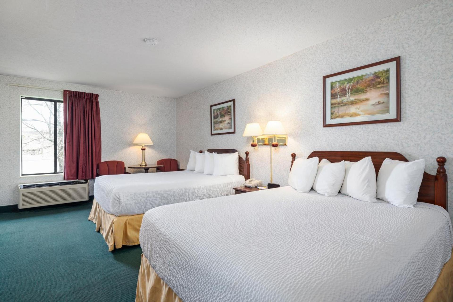 Days Inn by Wyndham Battlefield Rd/Hwy 65 photo 36