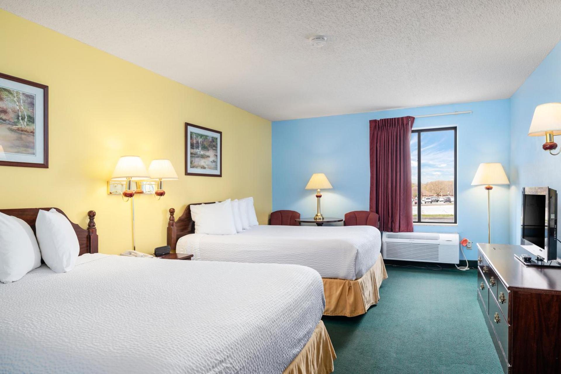 Days Inn by Wyndham Battlefield Rd/Hwy 65 photo 51