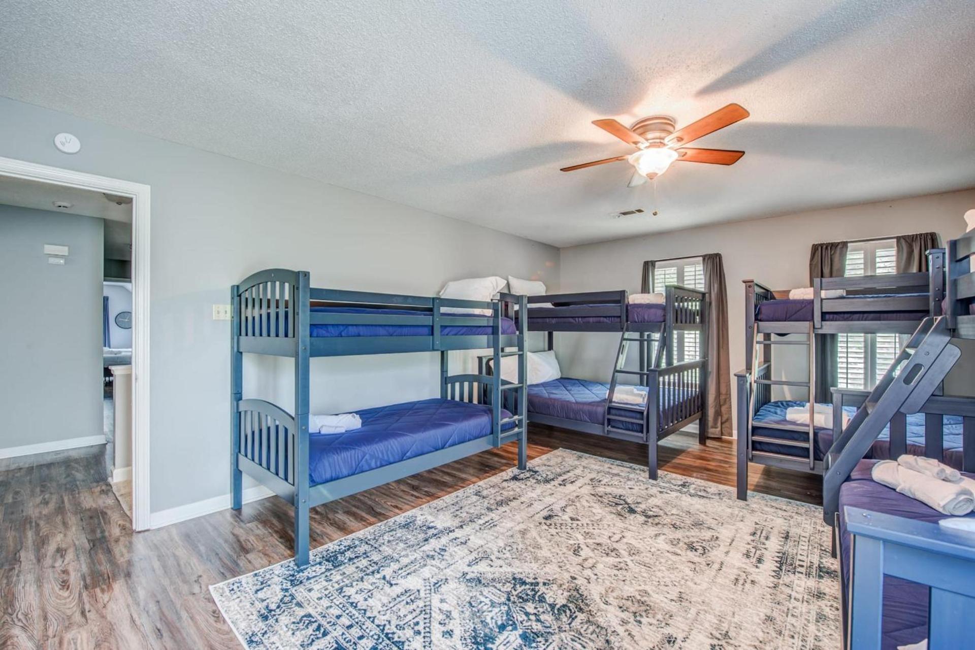 Cozy in Cordova-- Close to I-40 photo 55