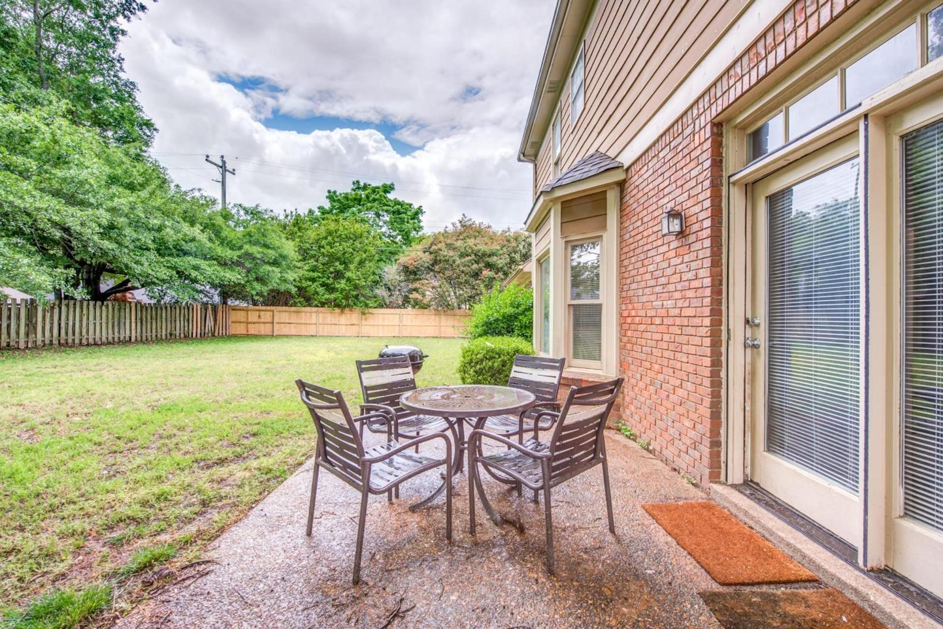 Cozy in Cordova-- Close to I-40 photo 61