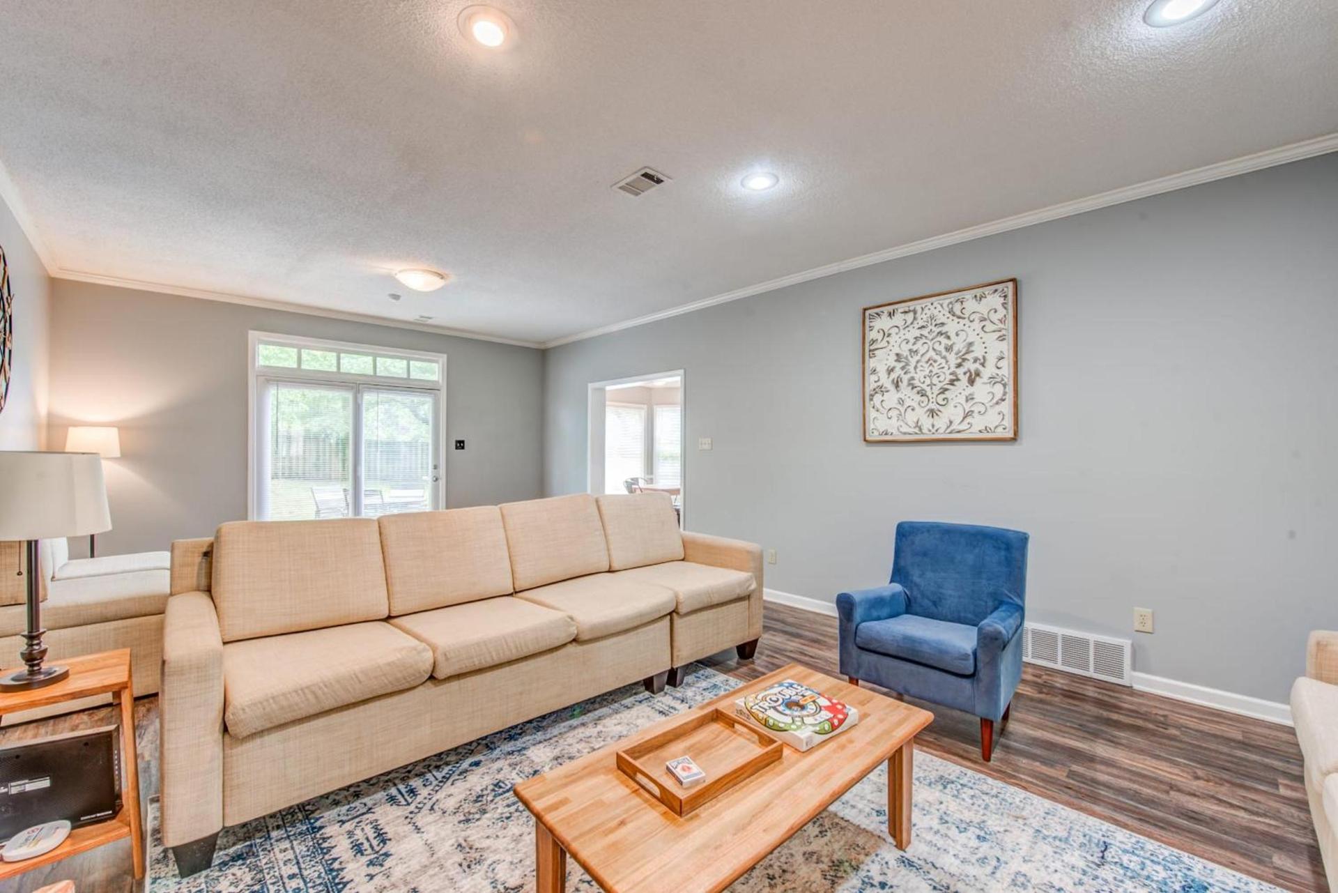 Cozy in Cordova-- Close to I-40 photo 33