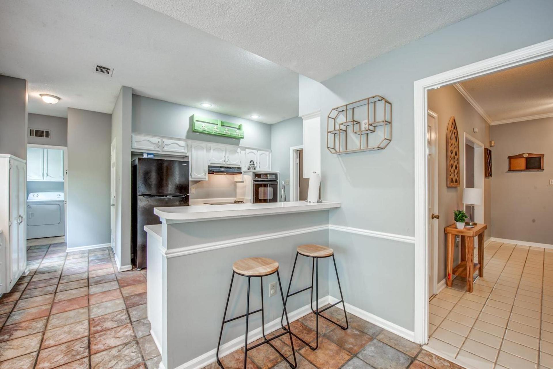 Cozy in Cordova-- Close to I-40 photo 35