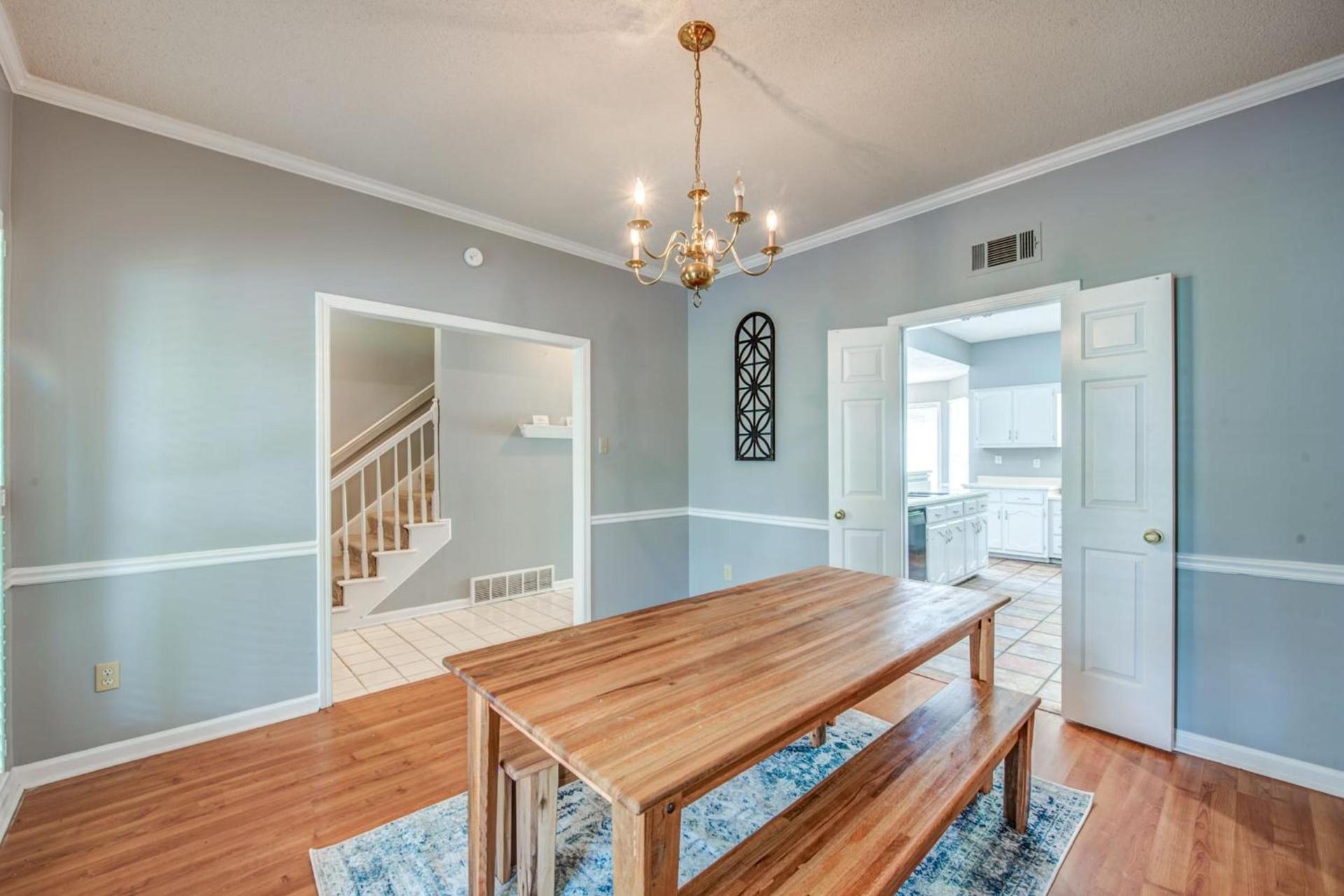 Cozy in Cordova-- Close to I-40 photo 32