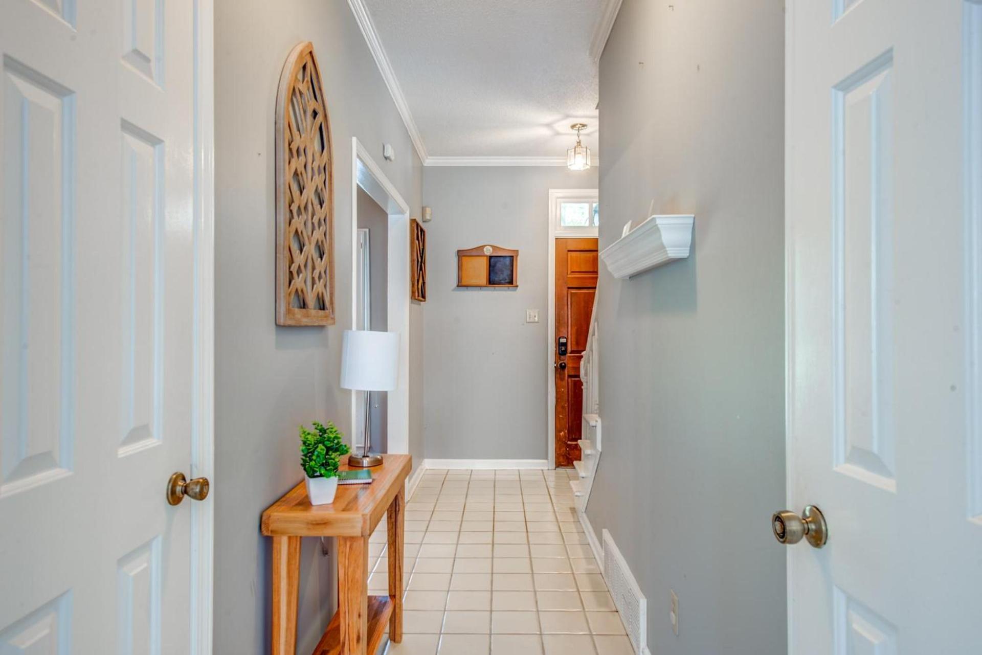 Cozy in Cordova-- Close to I-40 photo 34