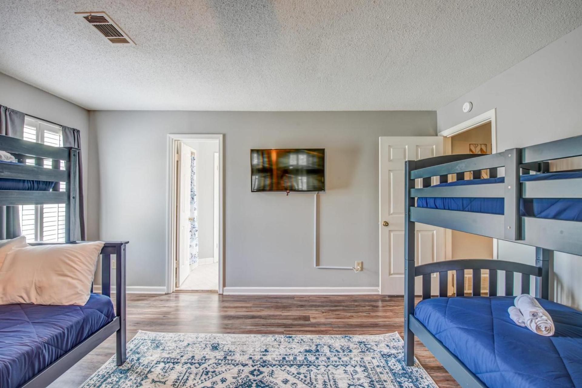 Cozy in Cordova-- Close to I-40 photo 15