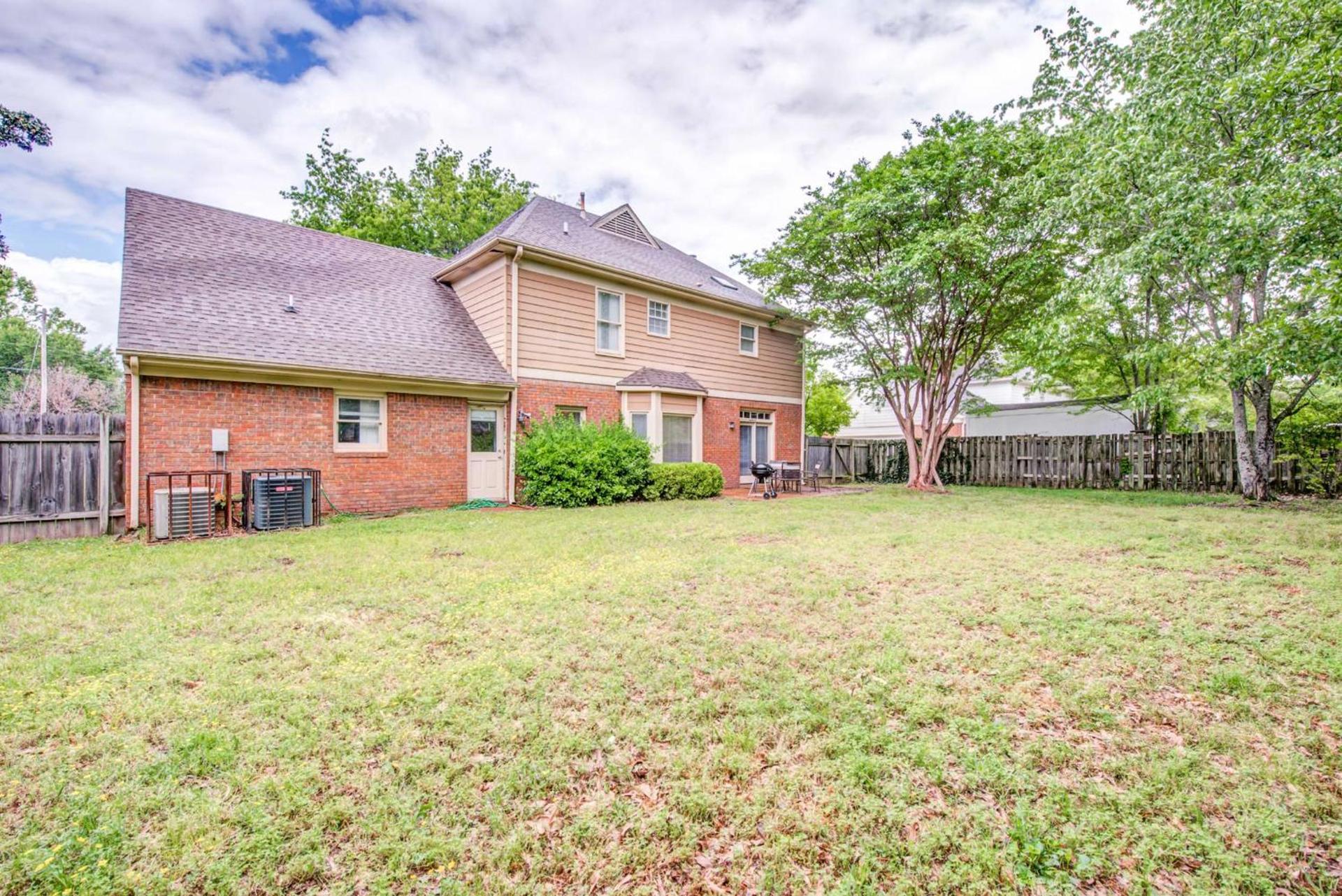 Cozy in Cordova-- Close to I-40 photo 63