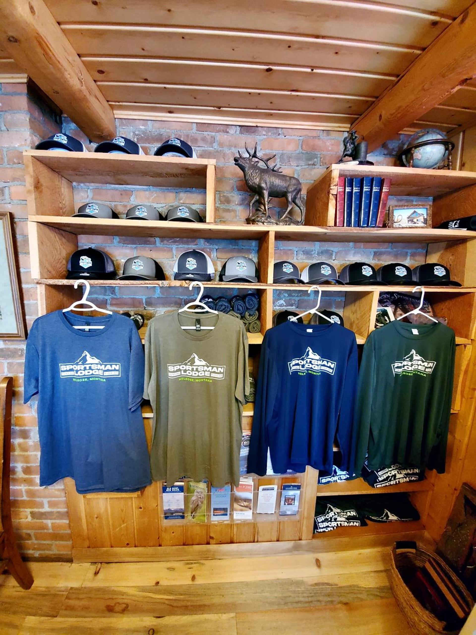 Sportsman Lodge Melrose MT photo 90