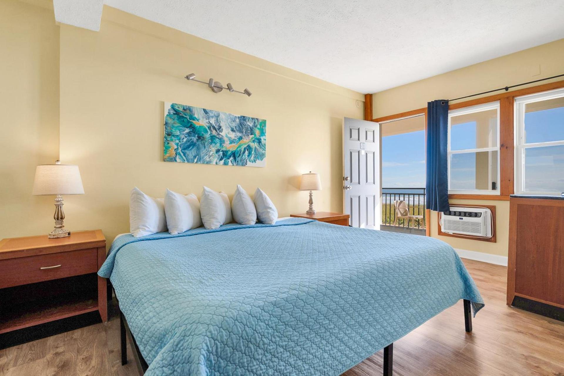 Abellona Inn & Suites photo 20