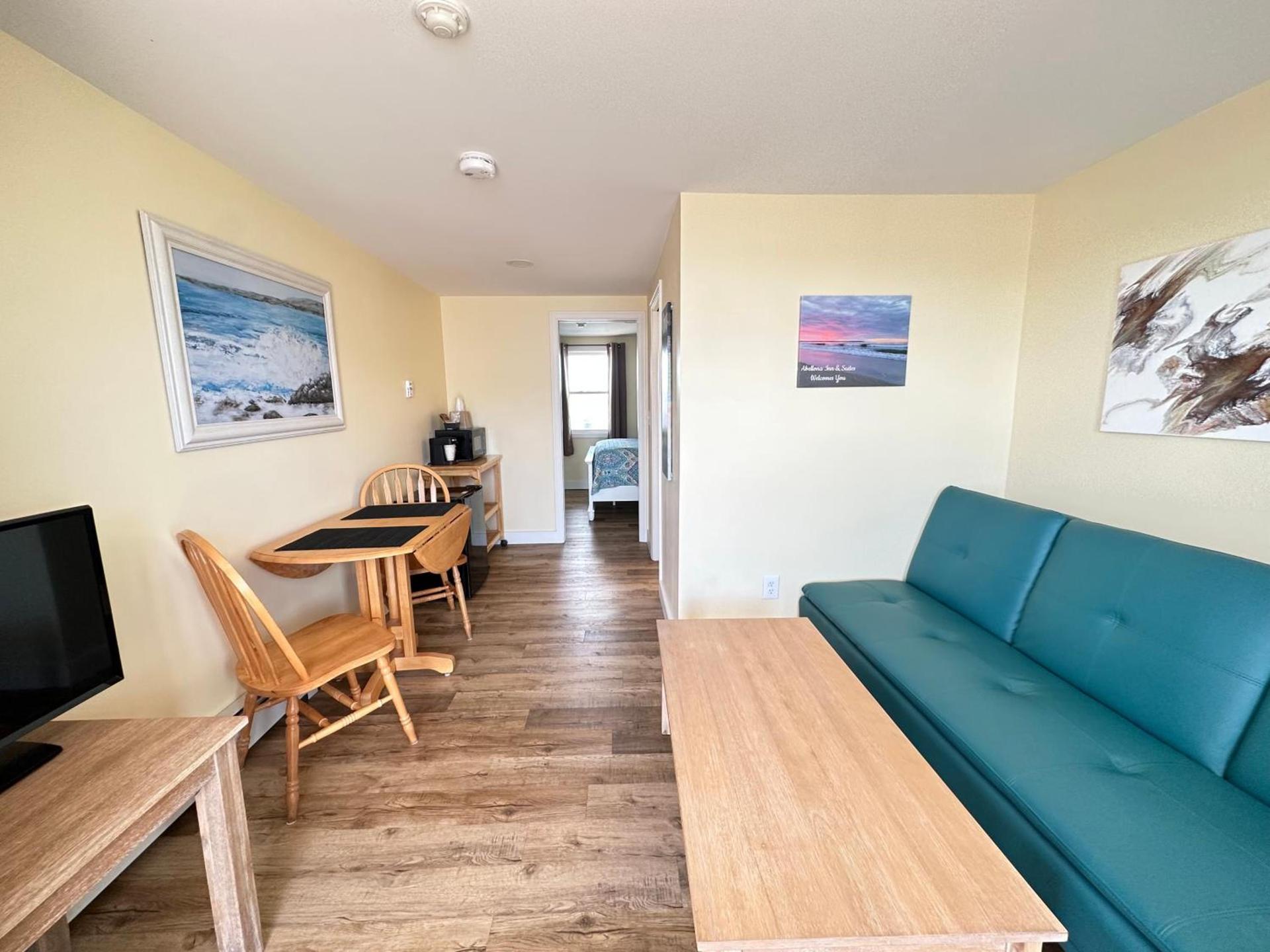 Abellona Inn & Suites photo 22